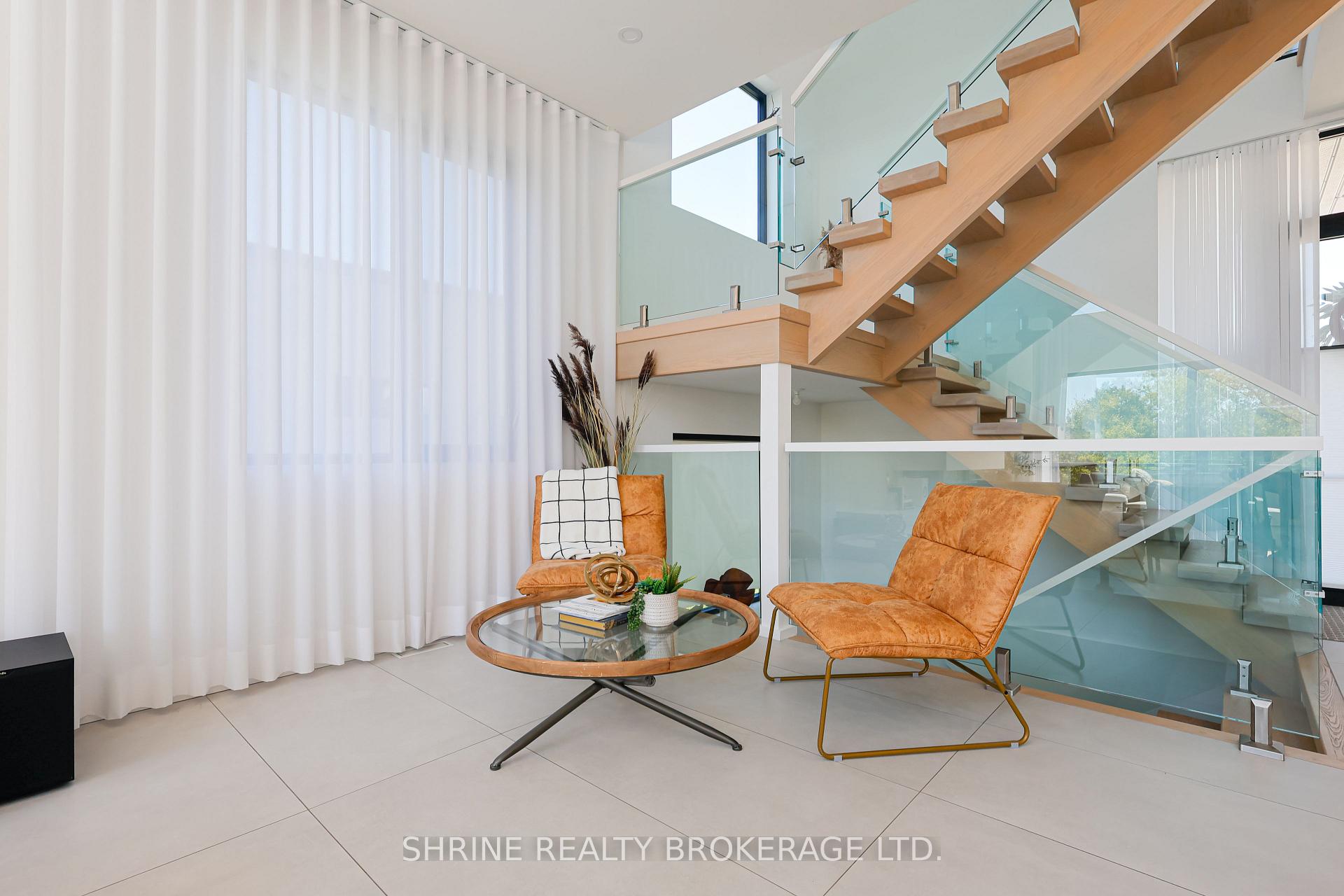 Photo 9 of 228 Edgewater Boulevard, Middlesex Centre, Kilworth — HOMEH