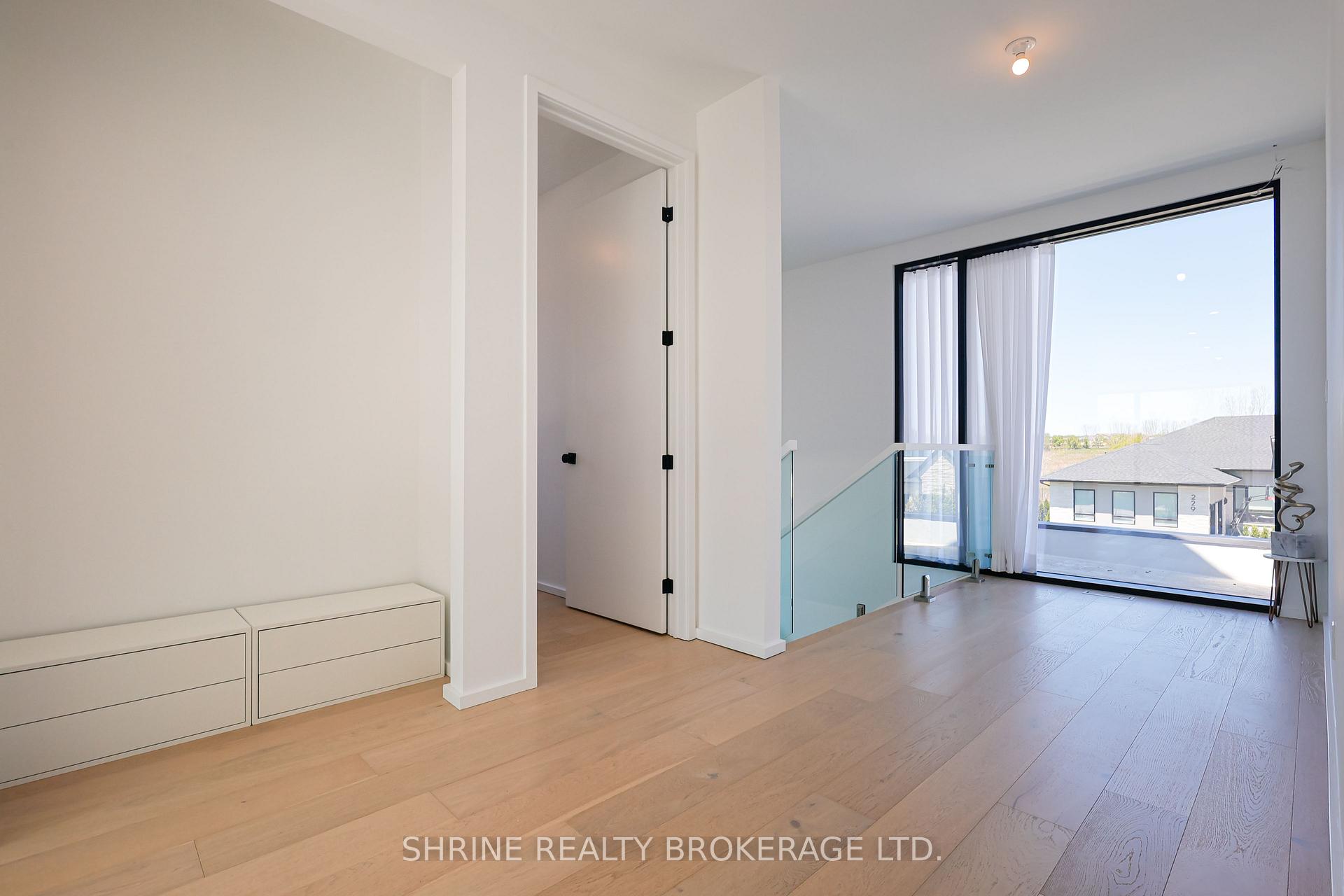 Photo 21 of 228 Edgewater Boulevard, Middlesex Centre, Kilworth — HOMEH