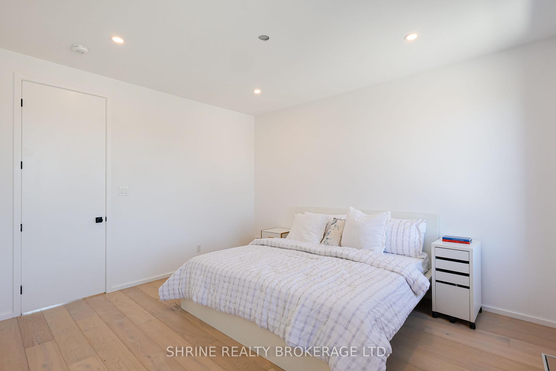 Photo 38 of 228 Edgewater Boulevard, Middlesex Centre, Kilworth — HOMEH