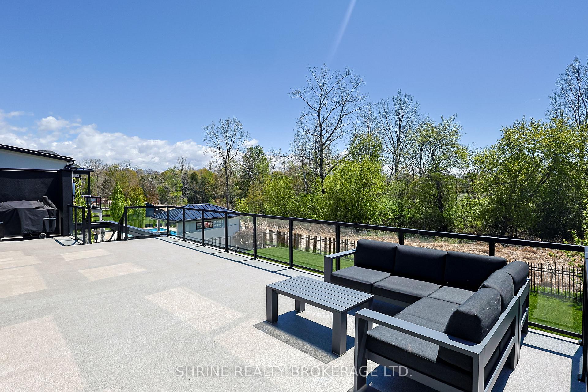 Photo 42 of 228 Edgewater Boulevard, Middlesex Centre, Kilworth — HOMEH