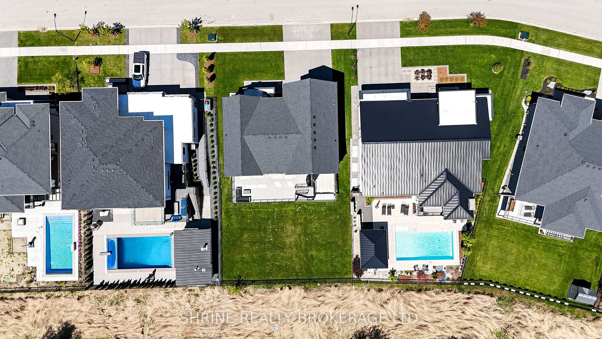 Photo 47 of 228 Edgewater Boulevard, Middlesex Centre, Kilworth — HOMEH