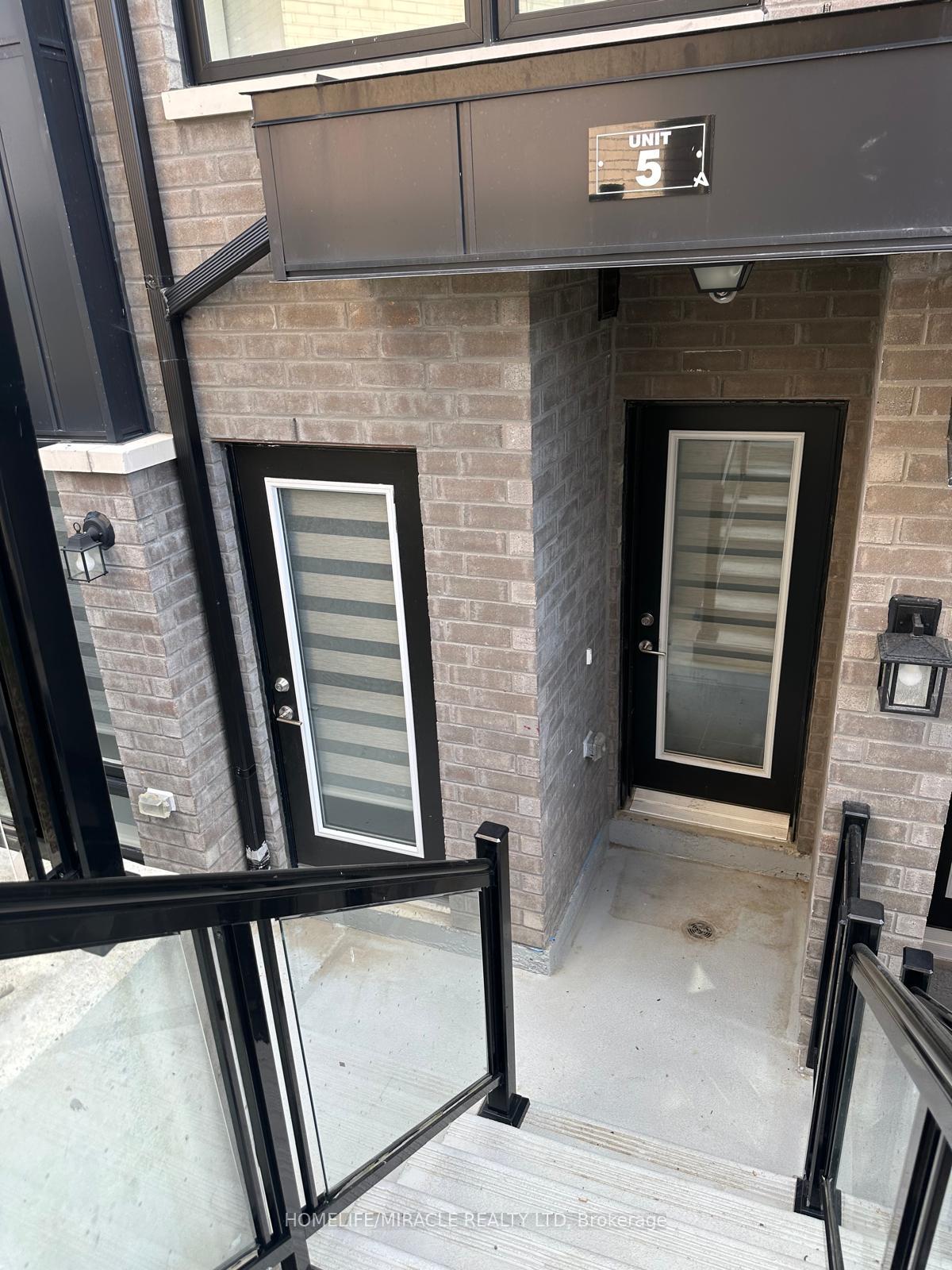 Photo 2 of Unit 5, 145 Tapscott Road, Scarborough, Malvern — HOMEH