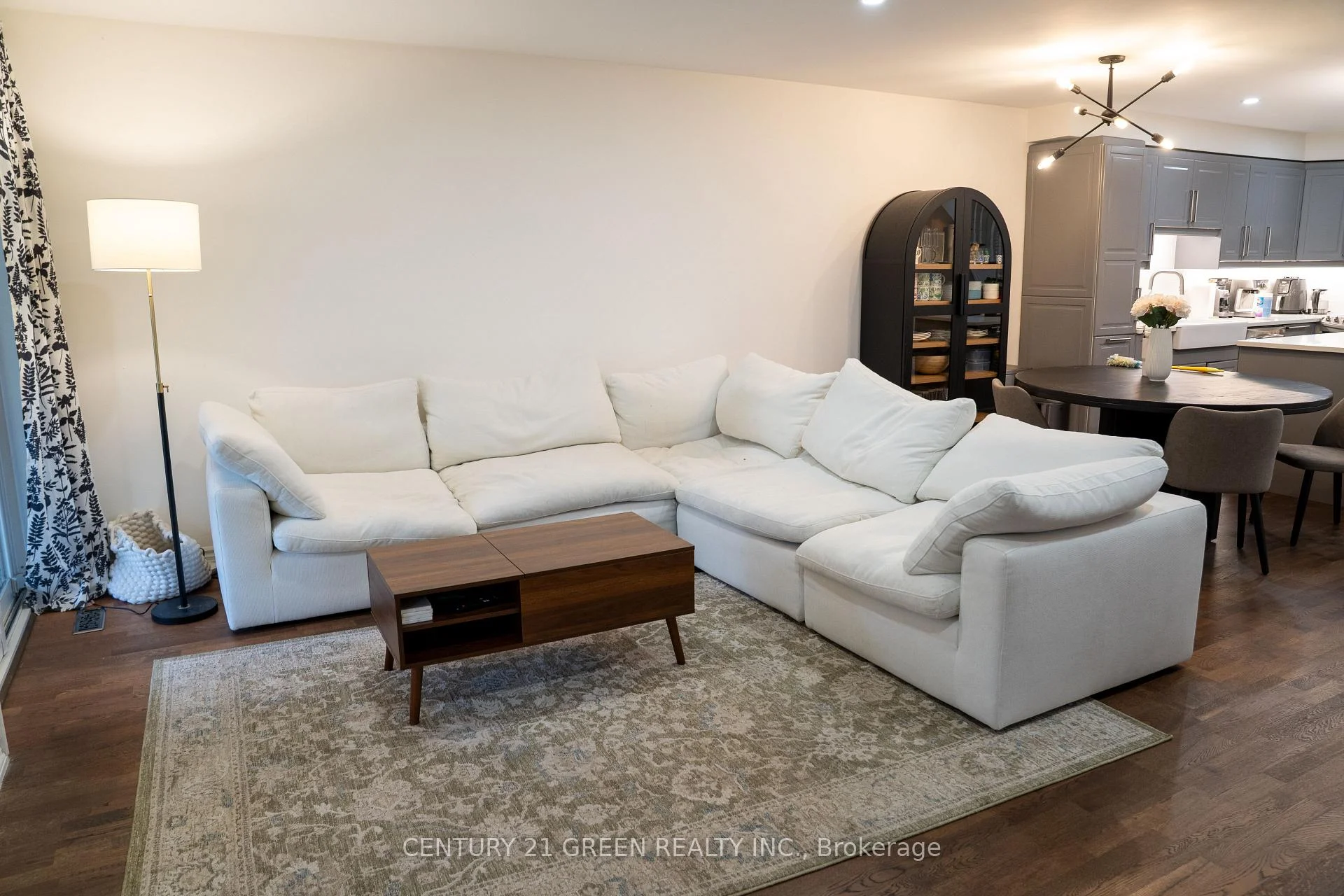 Photo 10 of 72 Grapevine Road, Caledon, Bolton West — HOMEH