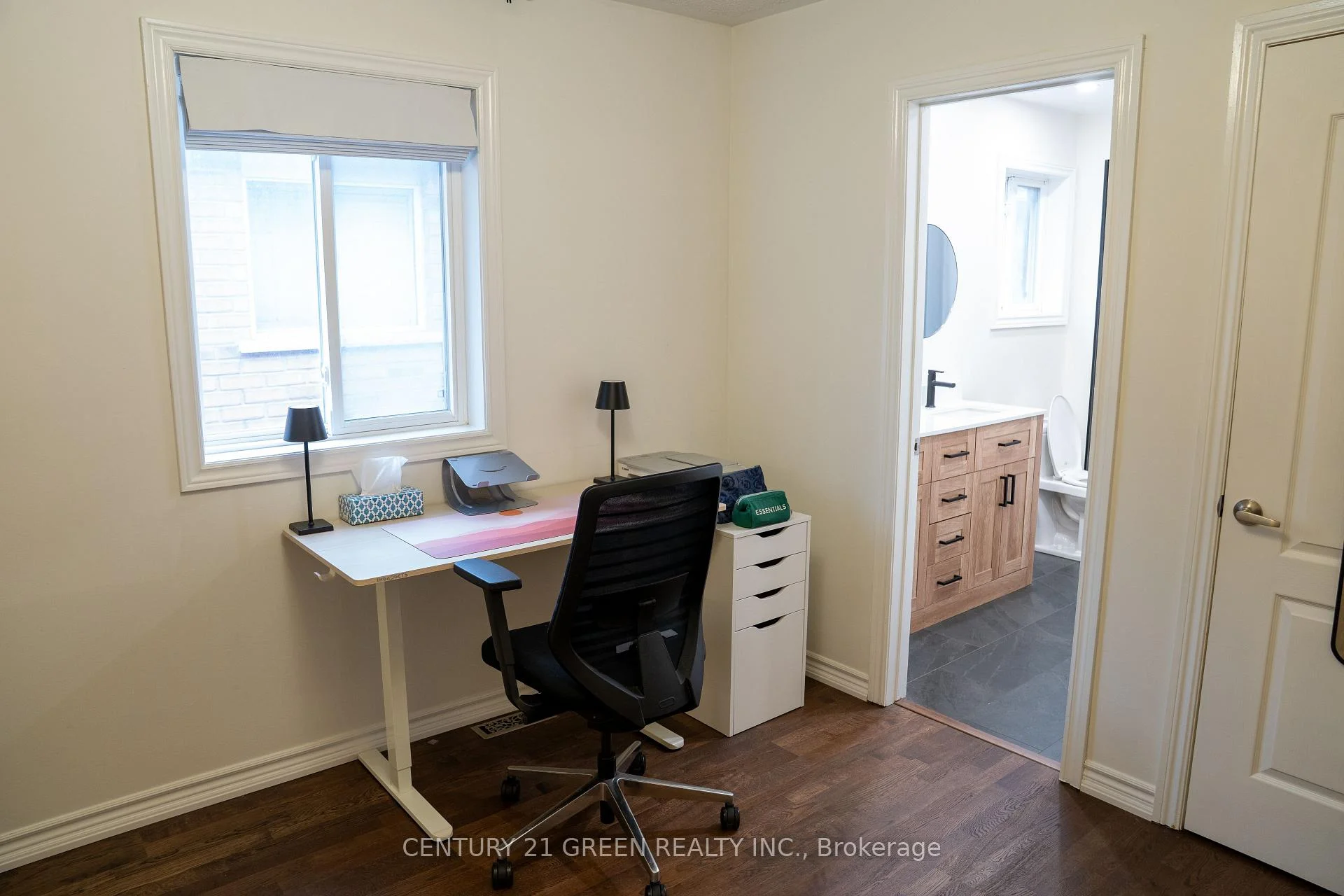 Photo 15 of 72 Grapevine Road, Caledon, Bolton West — HOMEH