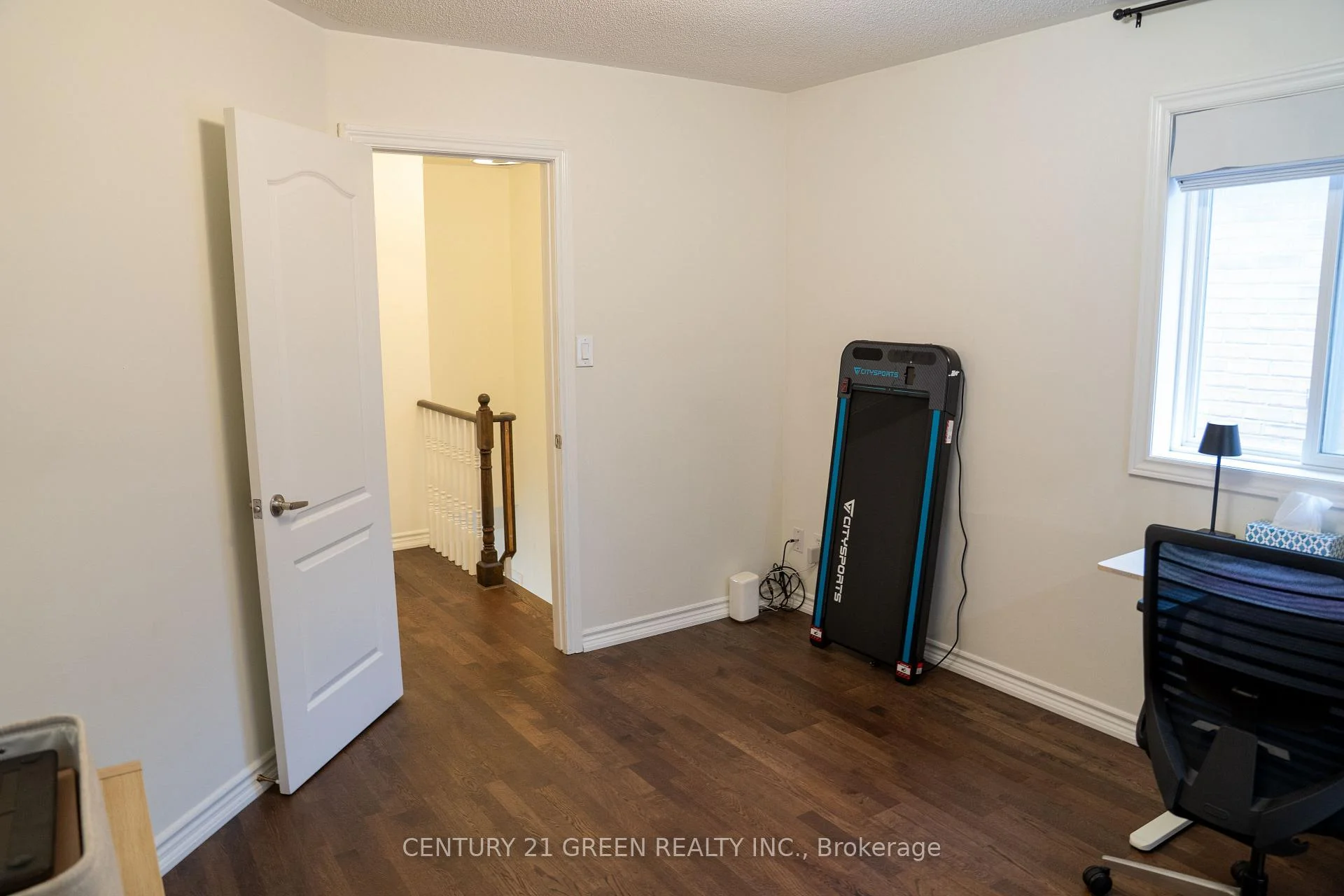 Photo 16 of 72 Grapevine Road, Caledon, Bolton West — HOMEH