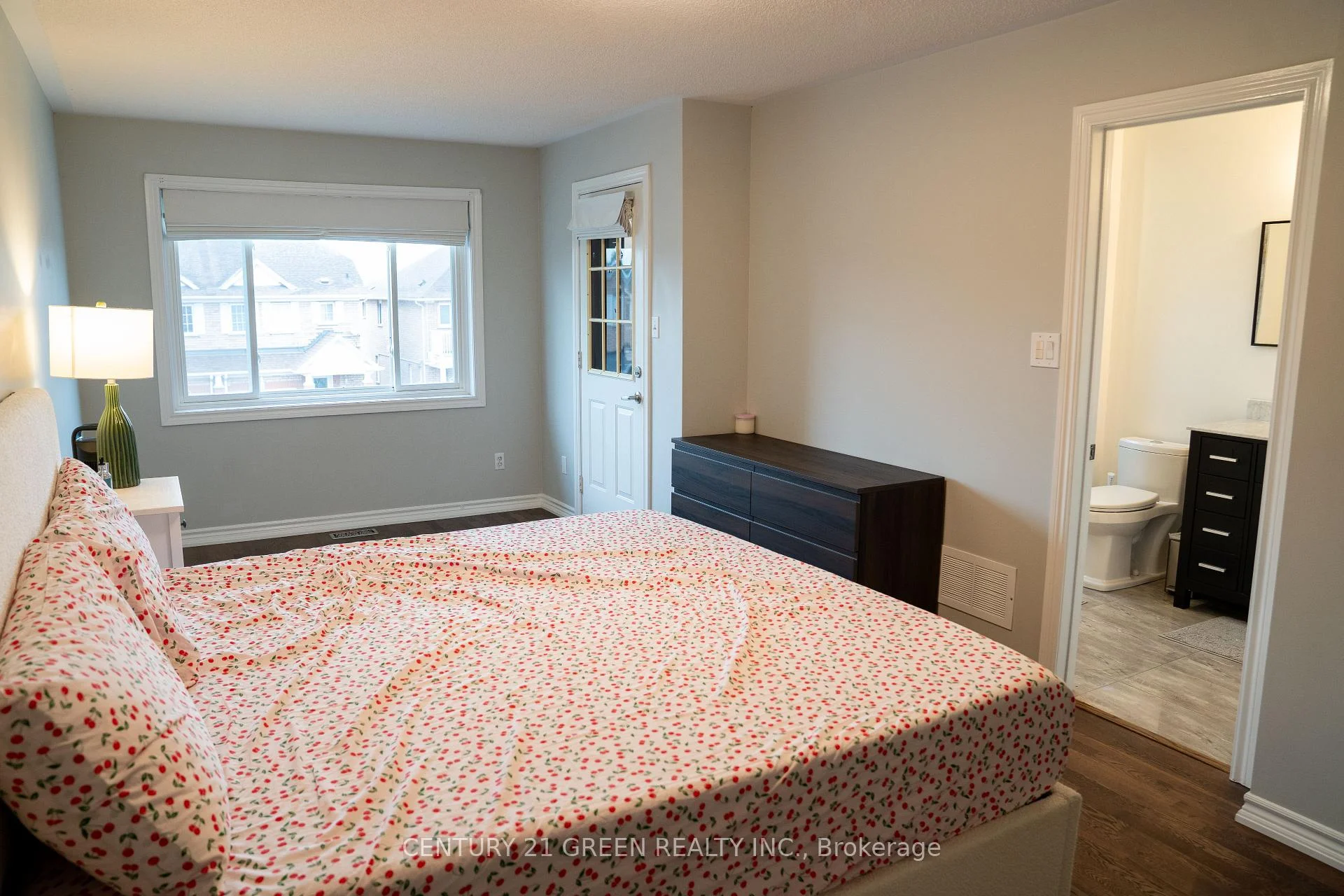 Photo 19 of 72 Grapevine Road, Caledon, Bolton West — HOMEH