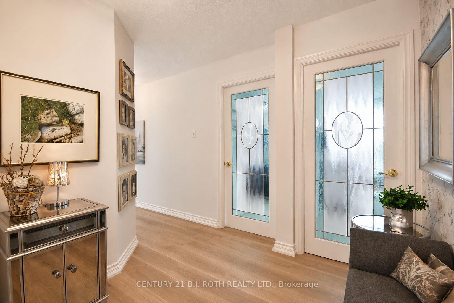 Photo 5 of Unit 508, 181 Collier Street, Barrie, North Shore — HOMEH