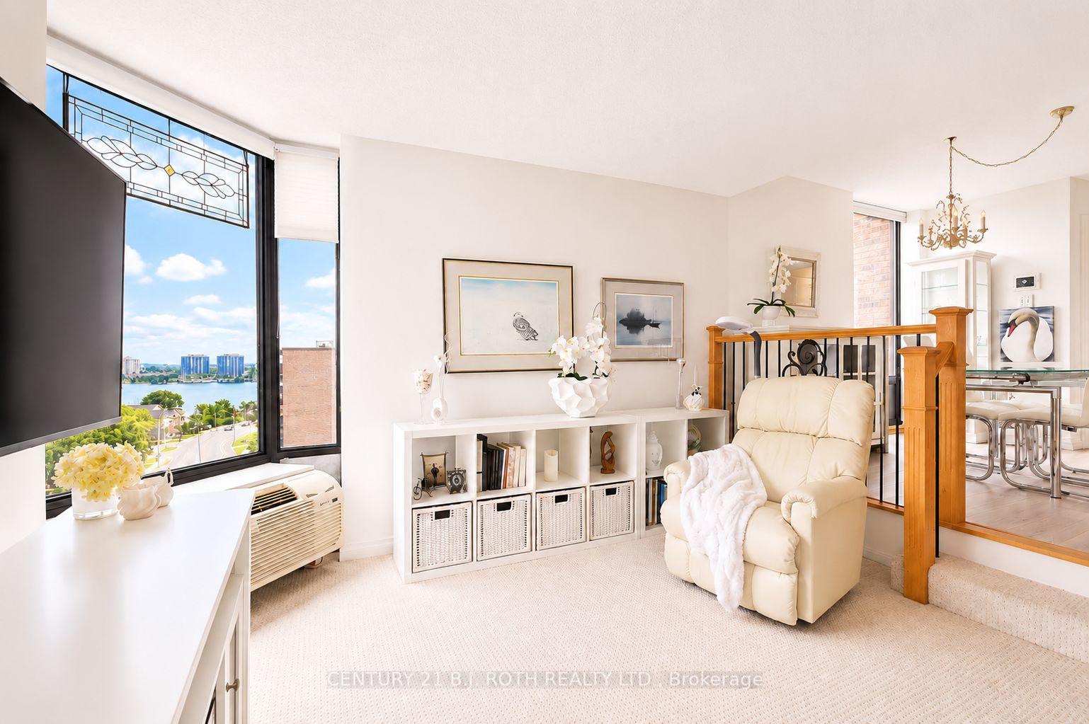 Photo 10 of Unit 508, 181 Collier Street, Barrie, North Shore — HOMEH