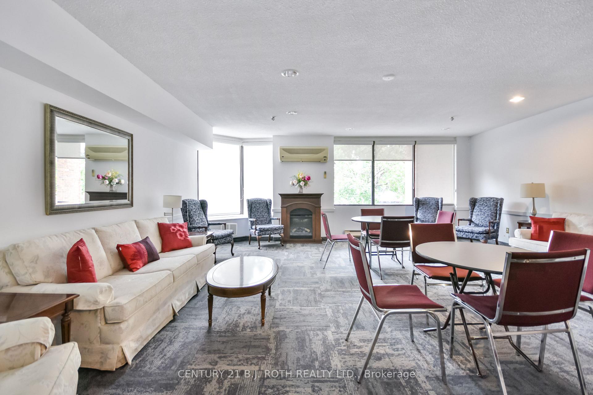 Photo 41 of Unit 508, 181 Collier Street, Barrie, North Shore — HOMEH