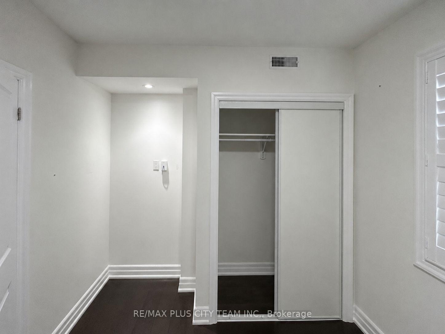Photo 3 of Unit A, 1027 Pape Avenue, Toronto, Danforth Village-East York — HOMEH
