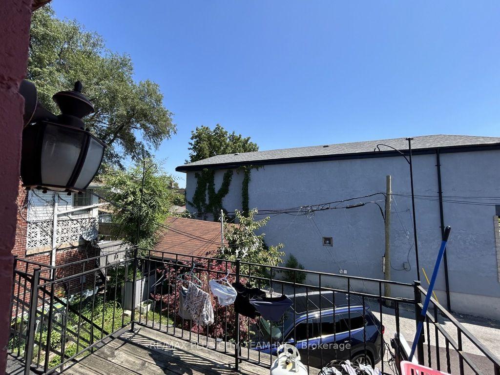 Photo 11 of Unit A, 1027 Pape Avenue, Toronto, Danforth Village-East York — HOMEH