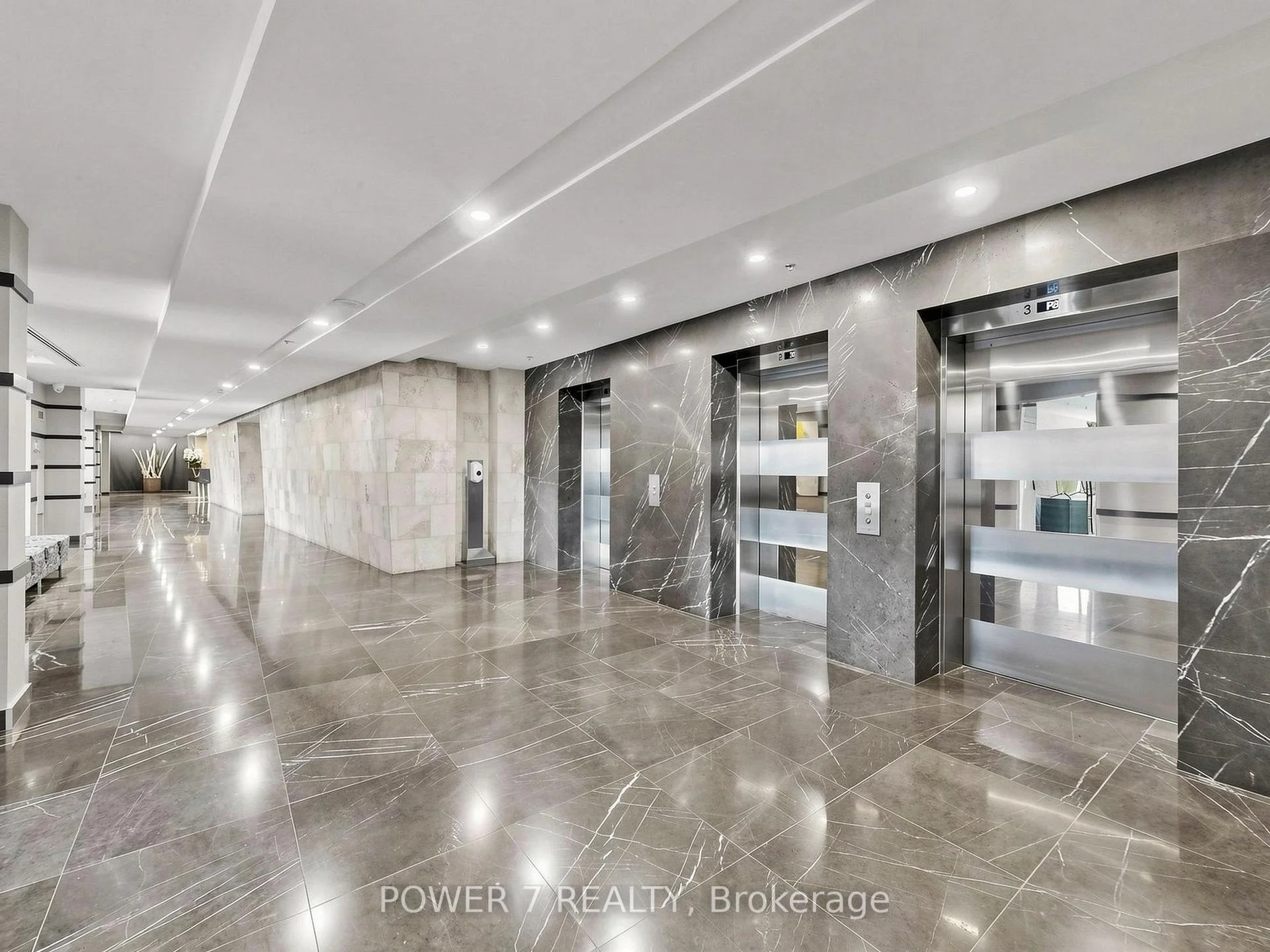 Photo 10 of Unit 2512, 8 Park Road, Toronto, Rosedale-Moore Park — HOMEH