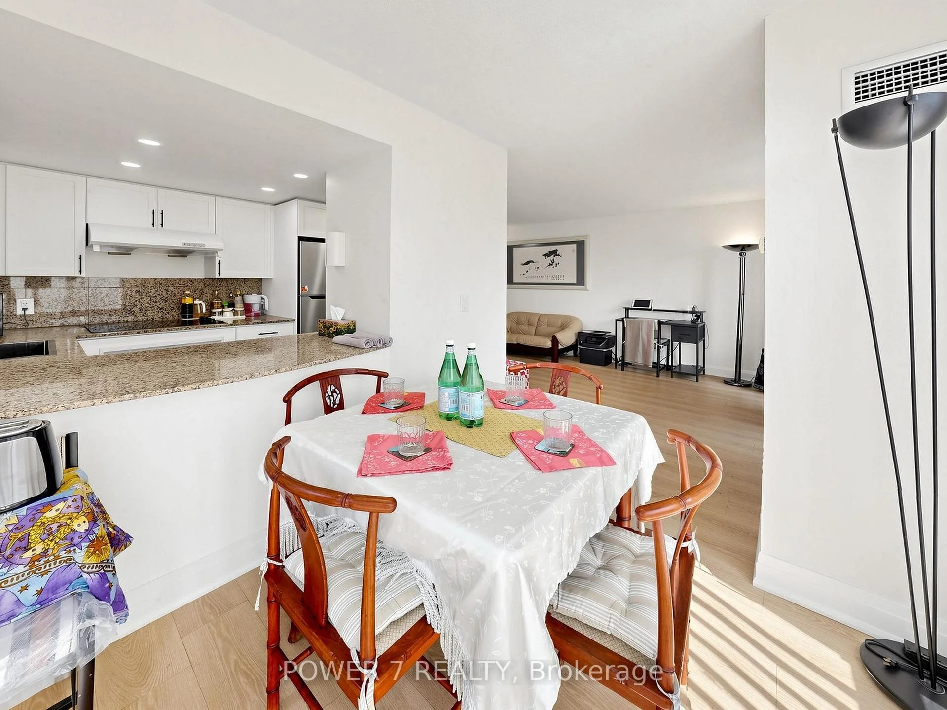 Photo 18 of Unit 2512, 8 Park Road, Toronto, Rosedale-Moore Park — HOMEH