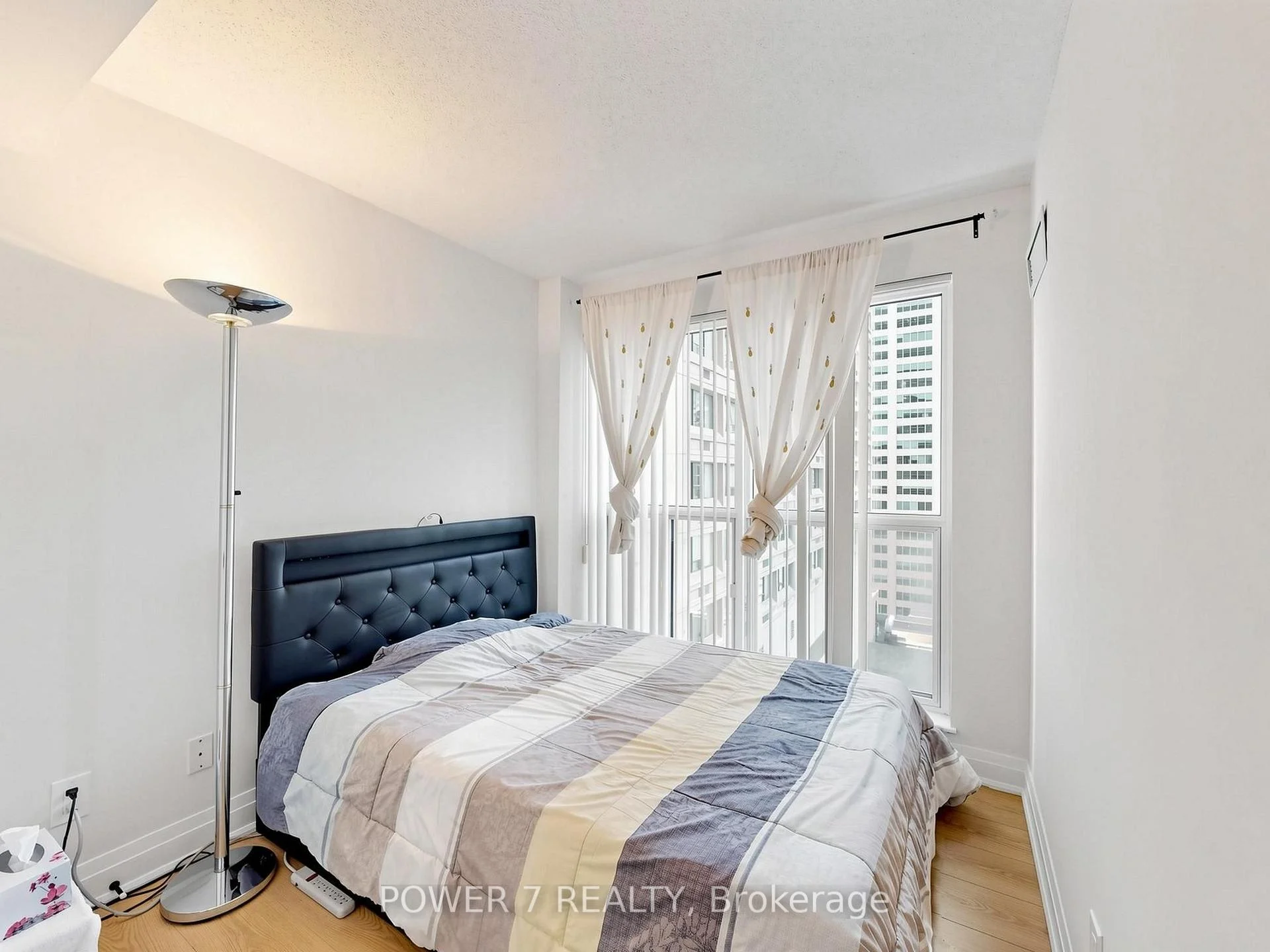 Photo 29 of Unit 2512, 8 Park Road, Toronto, Rosedale-Moore Park — HOMEH