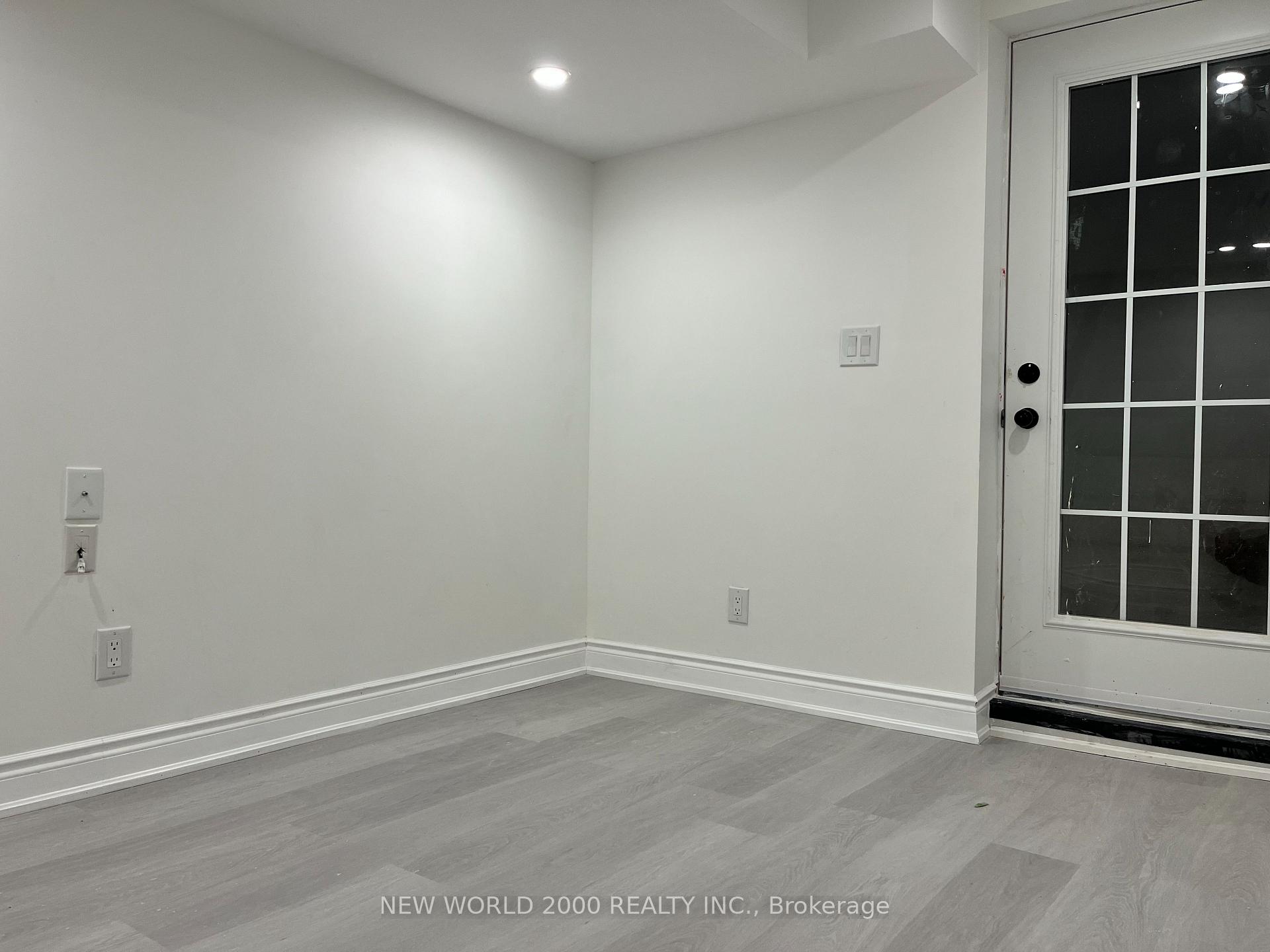 Photo 2 of Unit Bsmt, 4718 Centretown Way, Mississauga, Hurontario — HOMEH