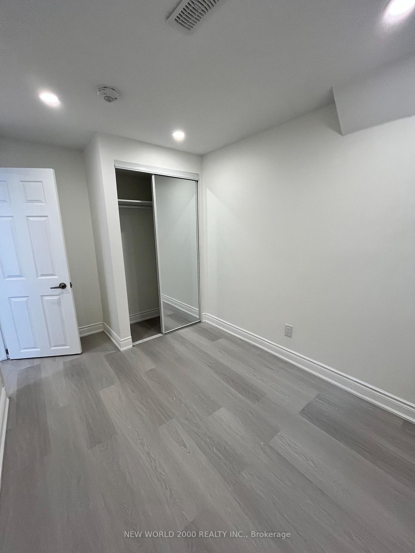 Photo 7 of Unit Bsmt, 4718 Centretown Way, Mississauga, Hurontario — HOMEH