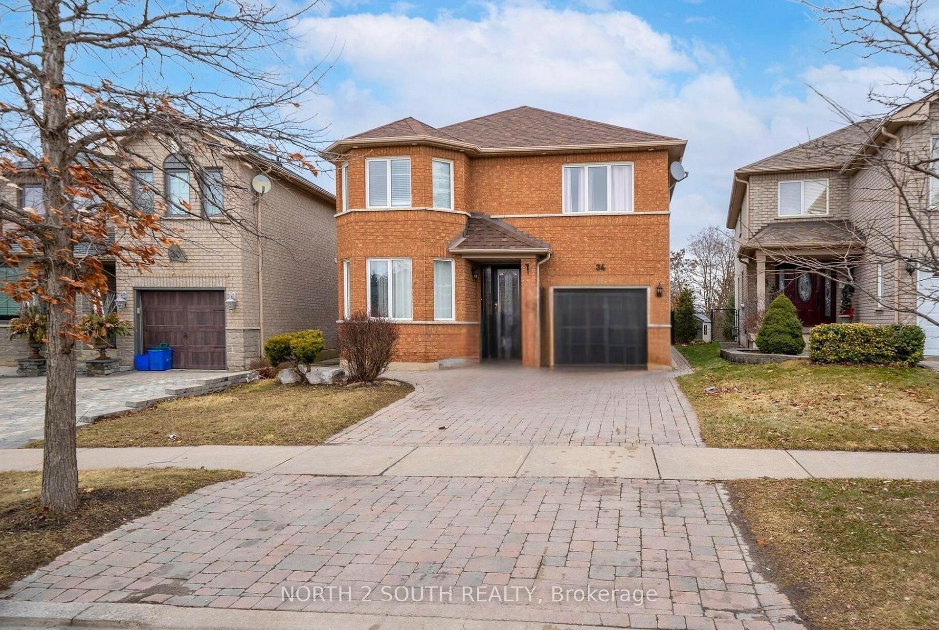 Photo of 34 Royalpark Way