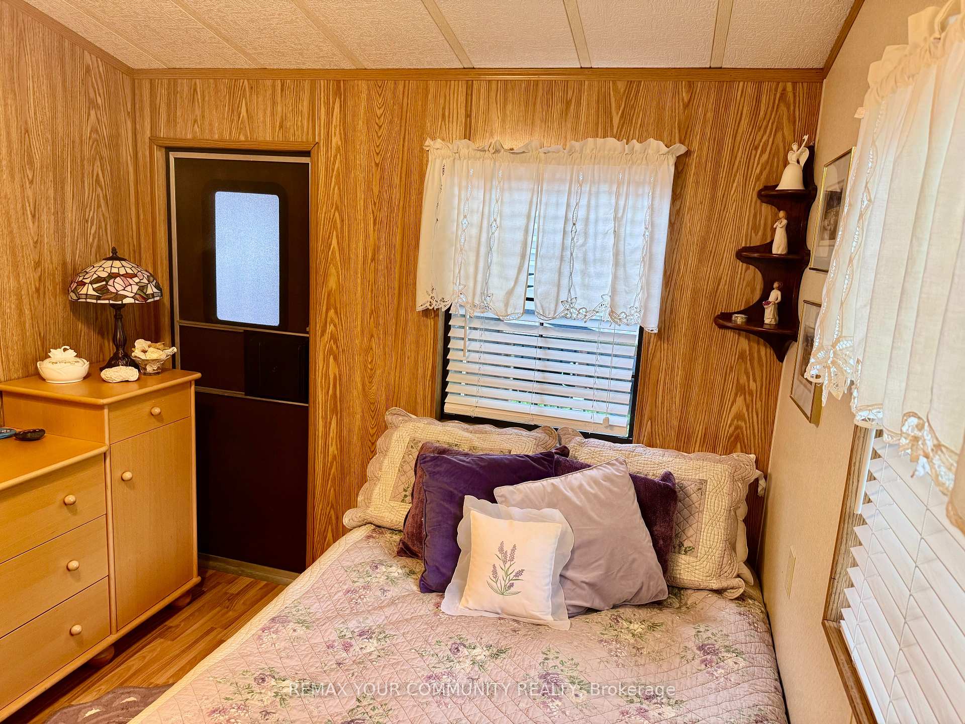 Photo 15 of Unit 42, 285 Crydermans 42 Side Road, Georgina, Baldwin — HOMEH