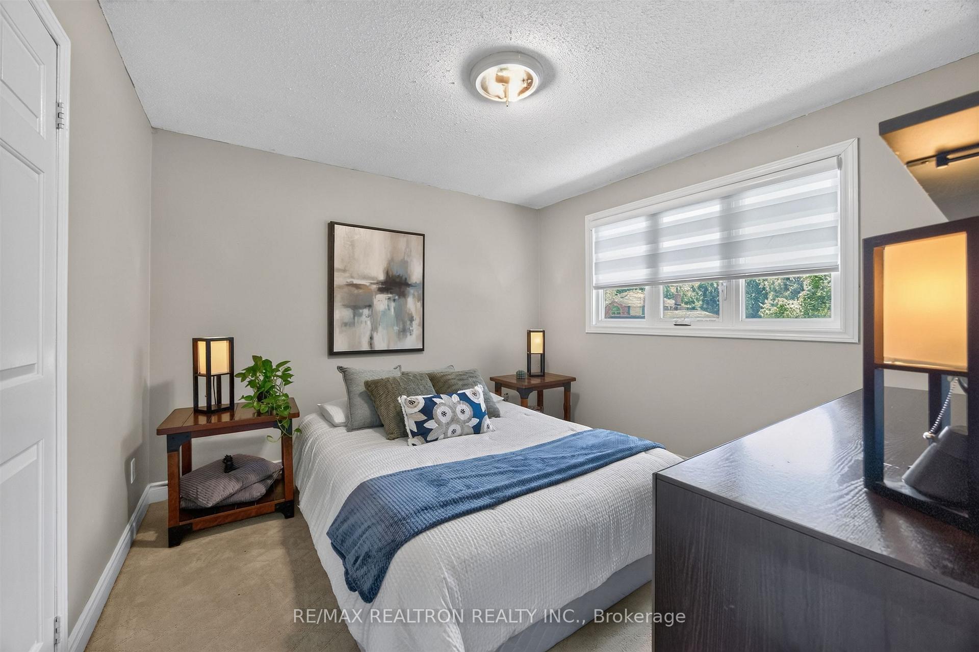 Photo 31 of 47 Maple Way, East Gwillimbury, Sharon — HOMEH