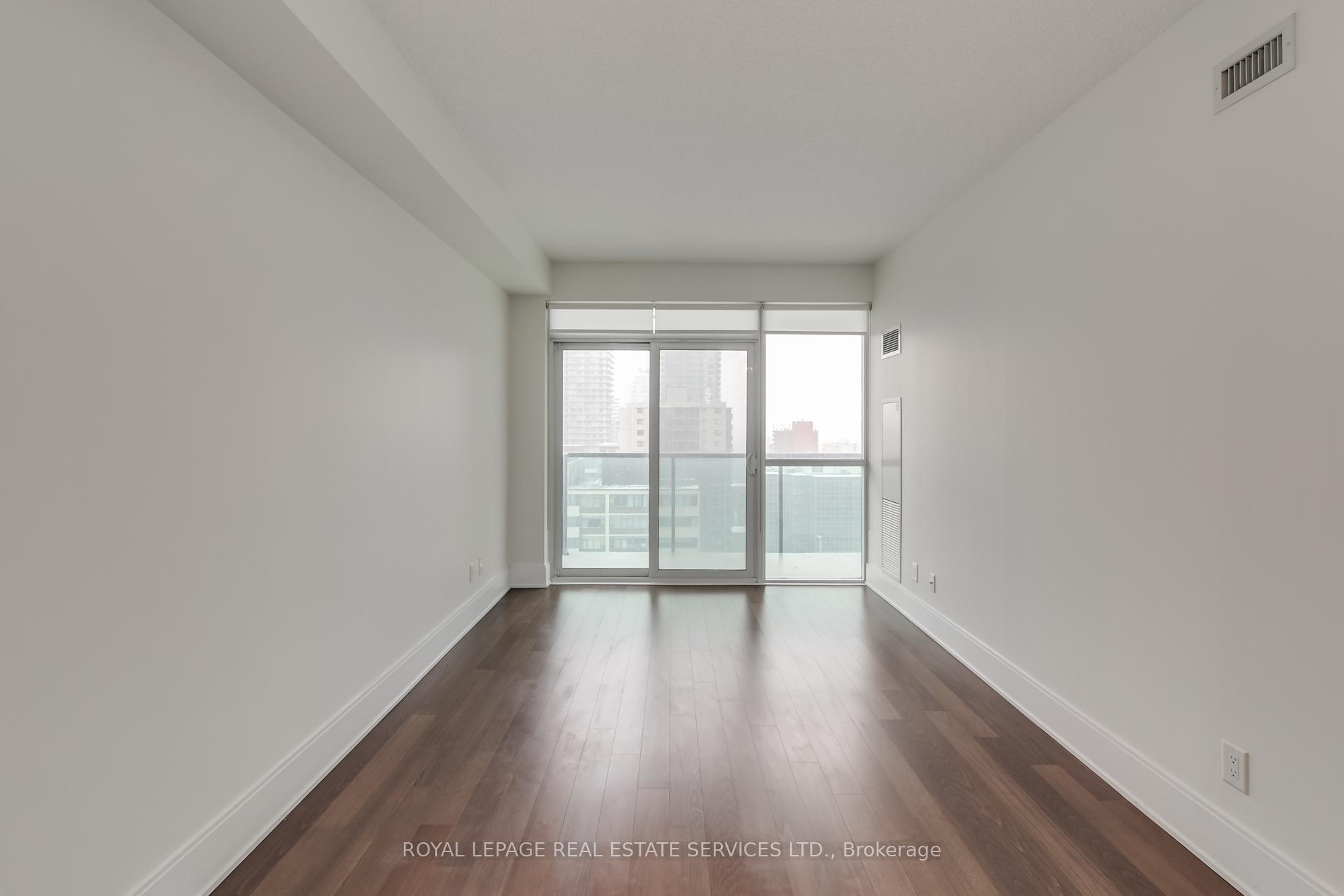 Photo 8 of Unit 1408, 25 Broadway Avenue, Toronto, Mount Pleasant West — HOMEH