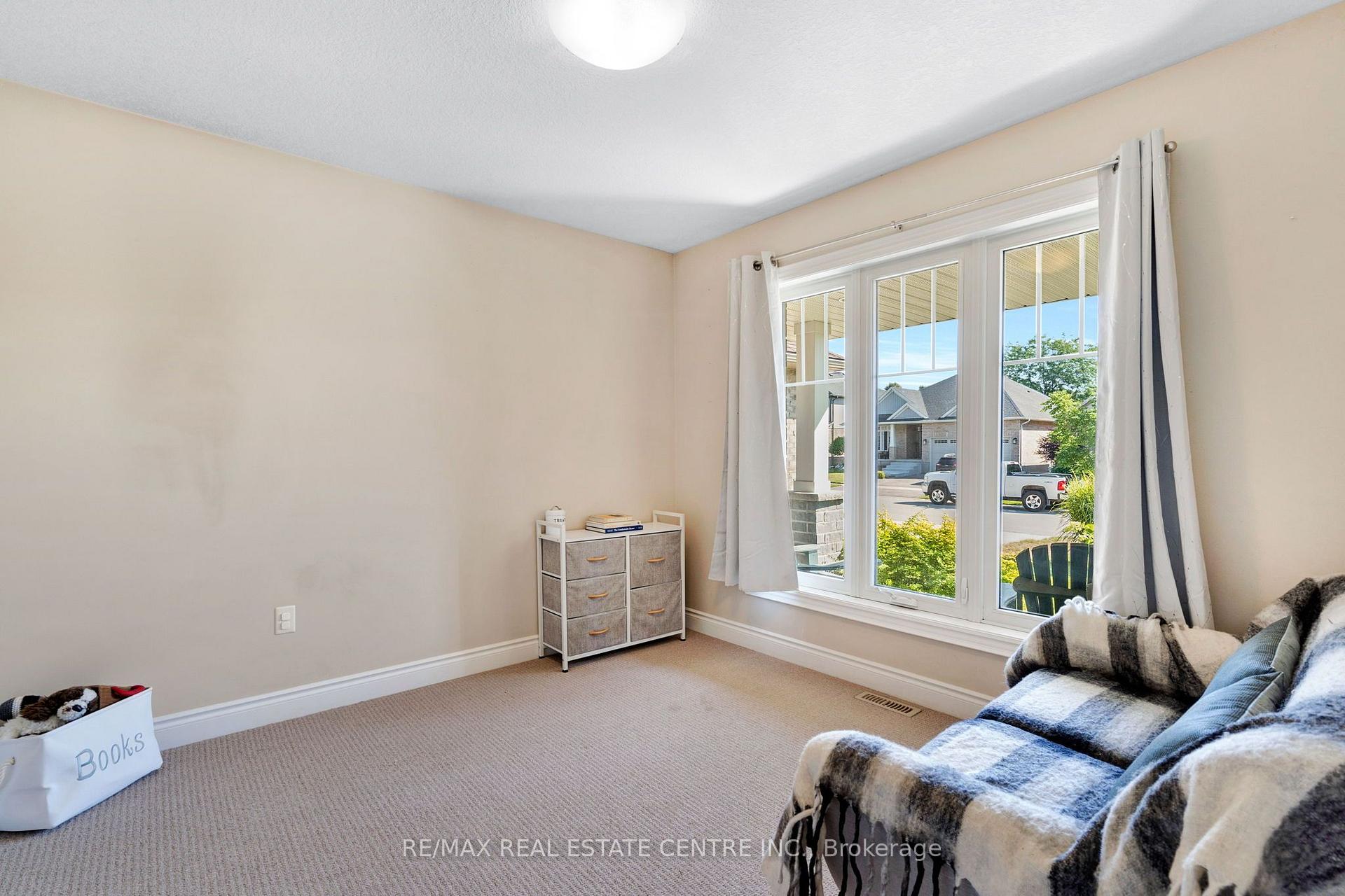 Photo 23 of 14 St Andrews Drive, St. Thomas — HOMEH