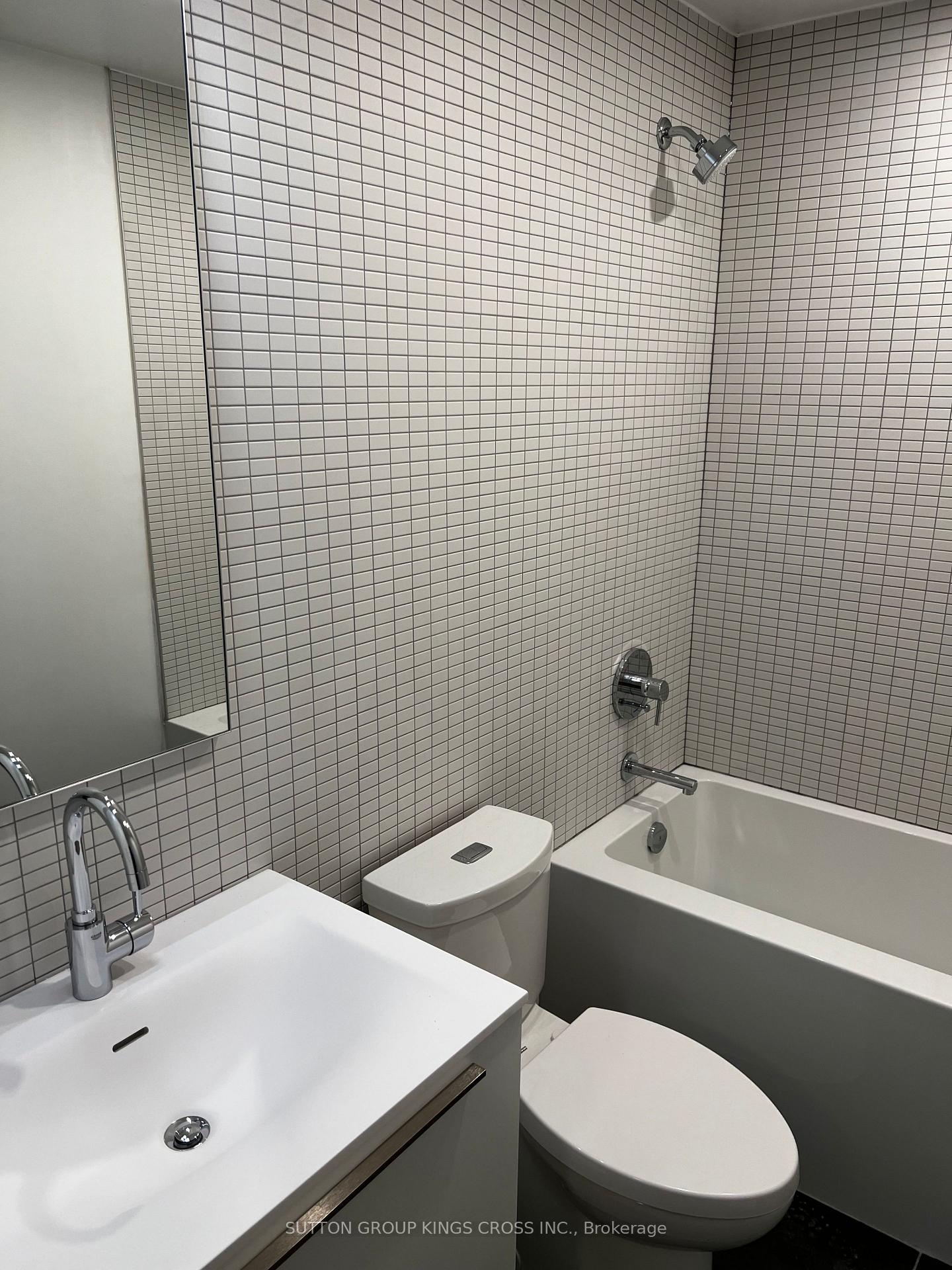 Photo 8 of Unit 215, 2720 Dundas Street W, Toronto, Junction Area — HOMEH
