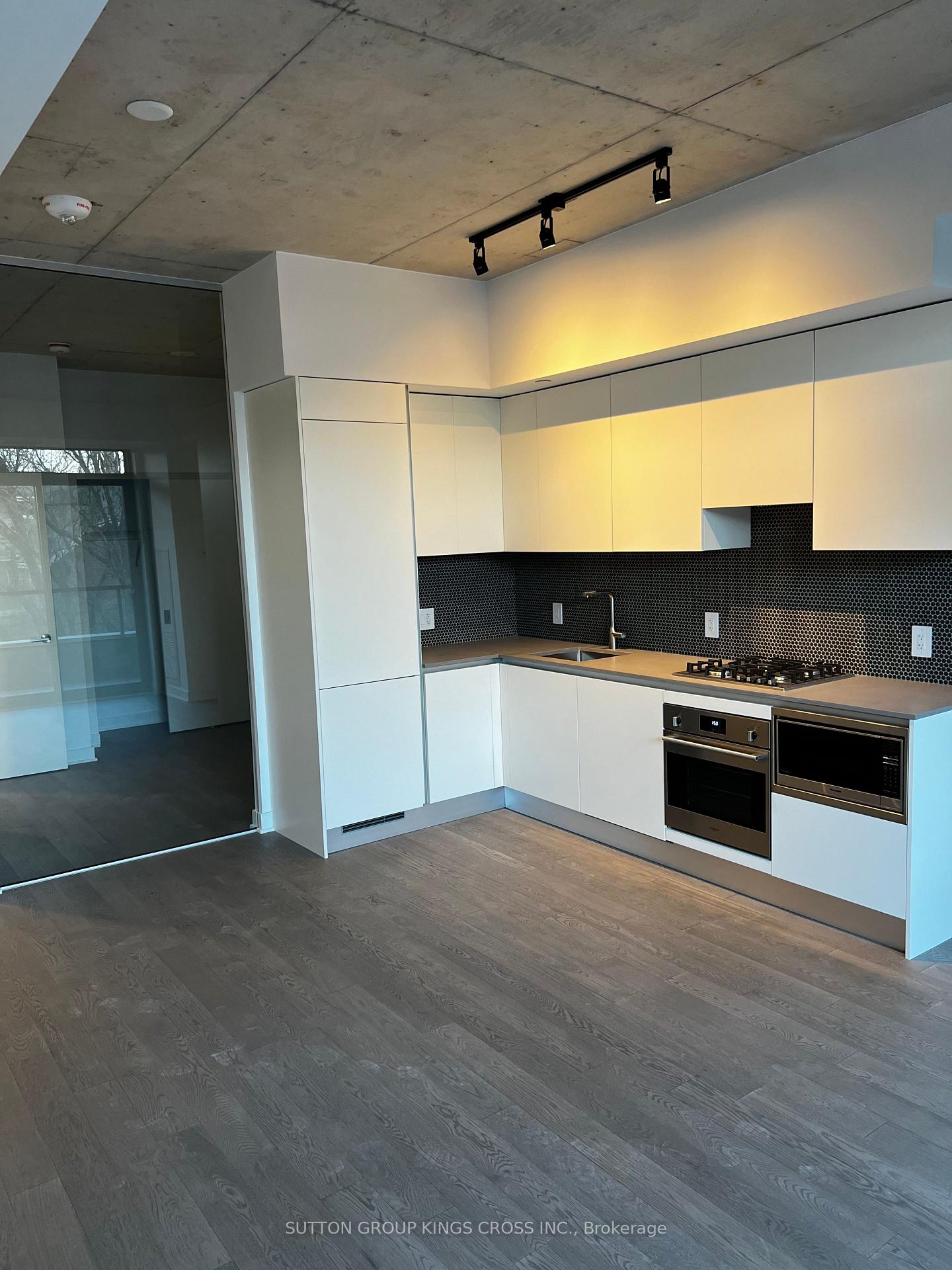 Photo 14 of Unit 215, 2720 Dundas Street W, Toronto, Junction Area — HOMEH