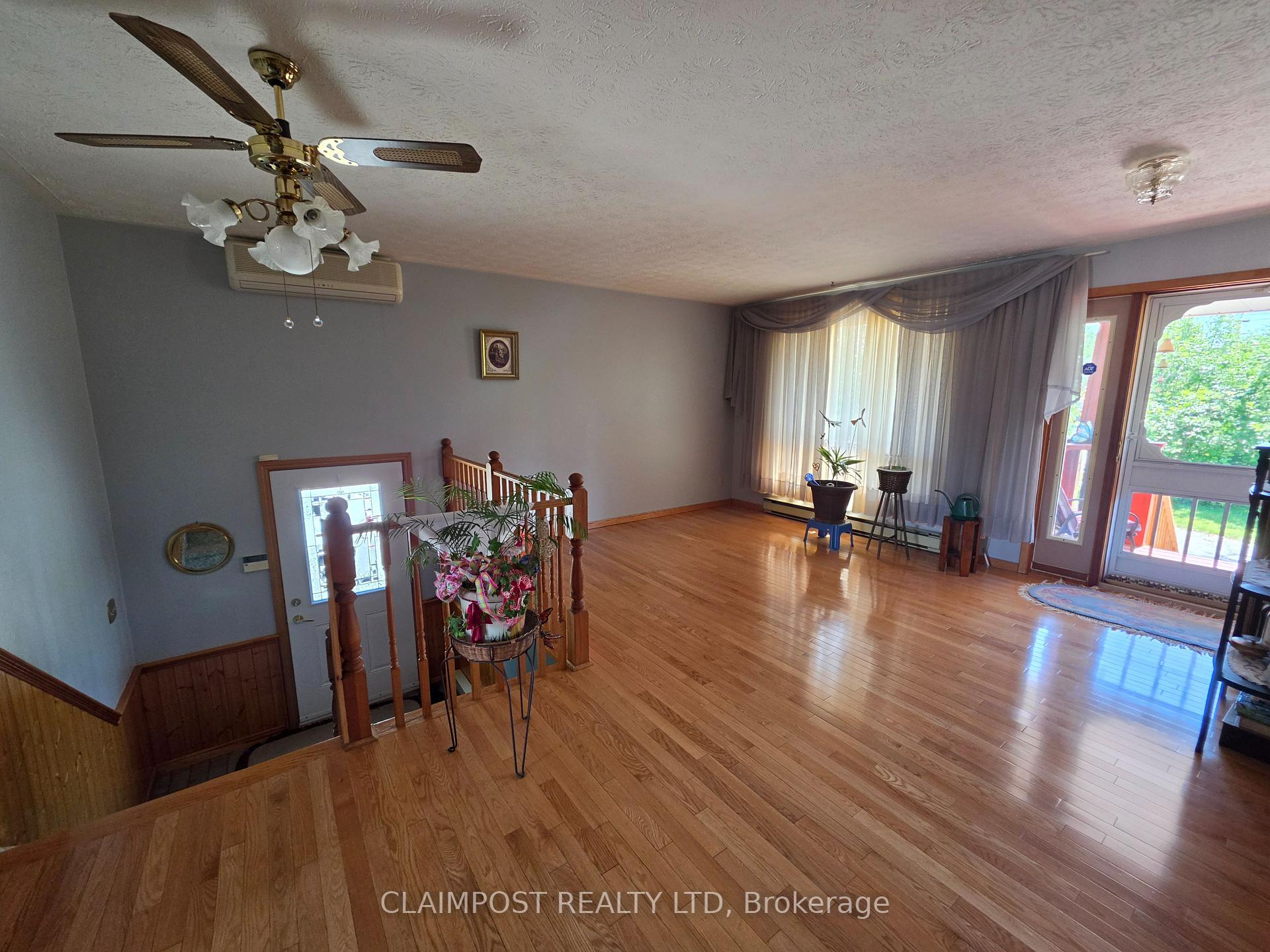 Photo 3 of 2814 Dalton Road, Timmins, TS - Dalton — HOMEH
