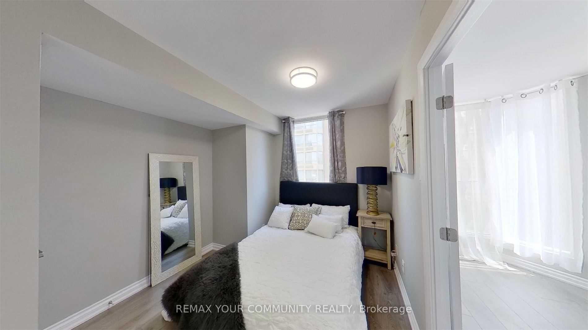 Photo 9 of Unit 1601, 55 Centre Avenue, Toronto, Bay Street Corridor — HOMEH