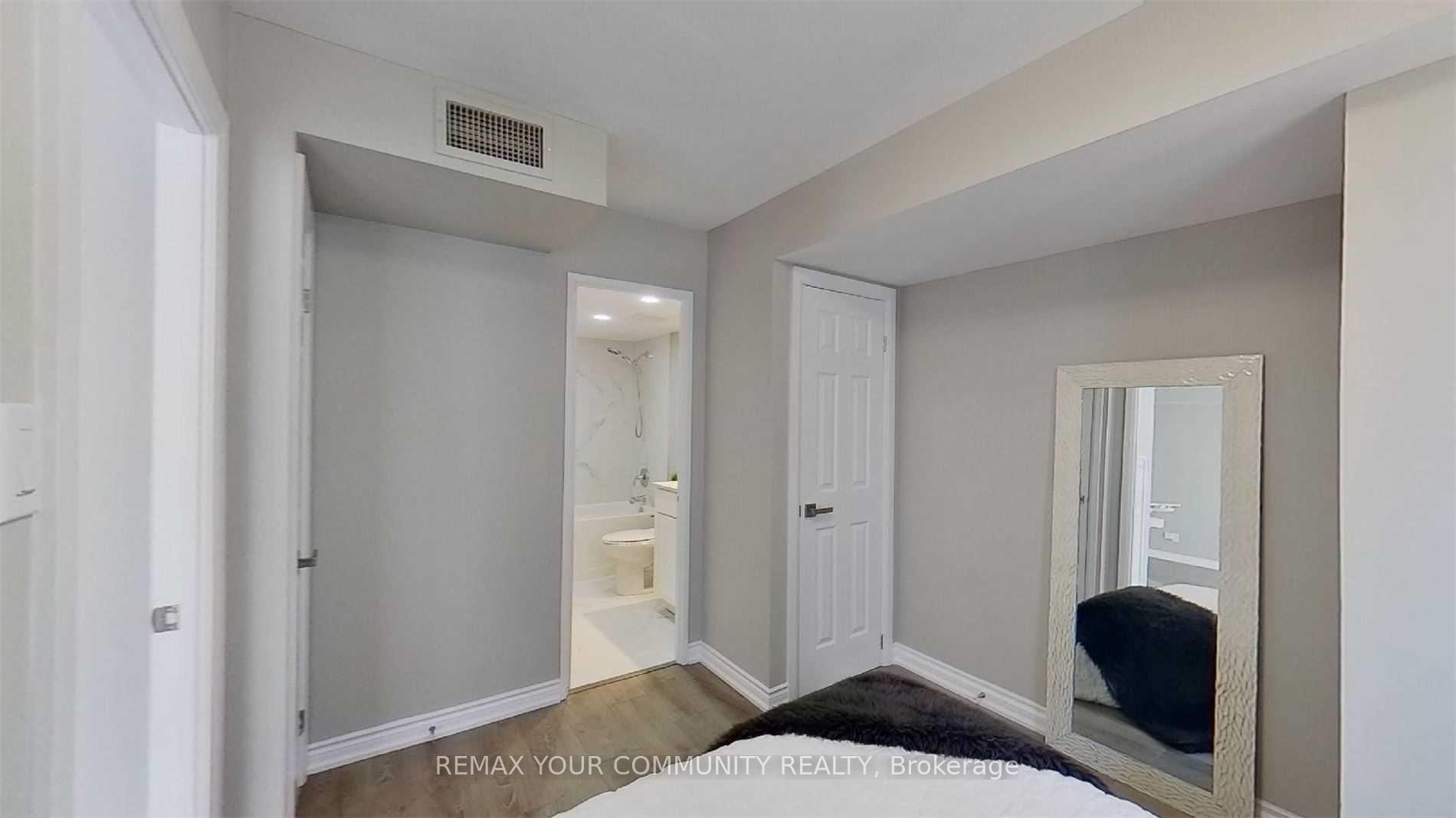 Photo 11 of Unit 1601, 55 Centre Avenue, Toronto, Bay Street Corridor — HOMEH