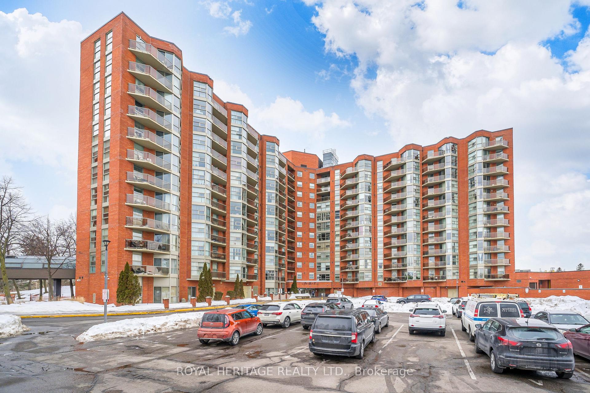 Front of Unit 313, 10 Dean Park Road