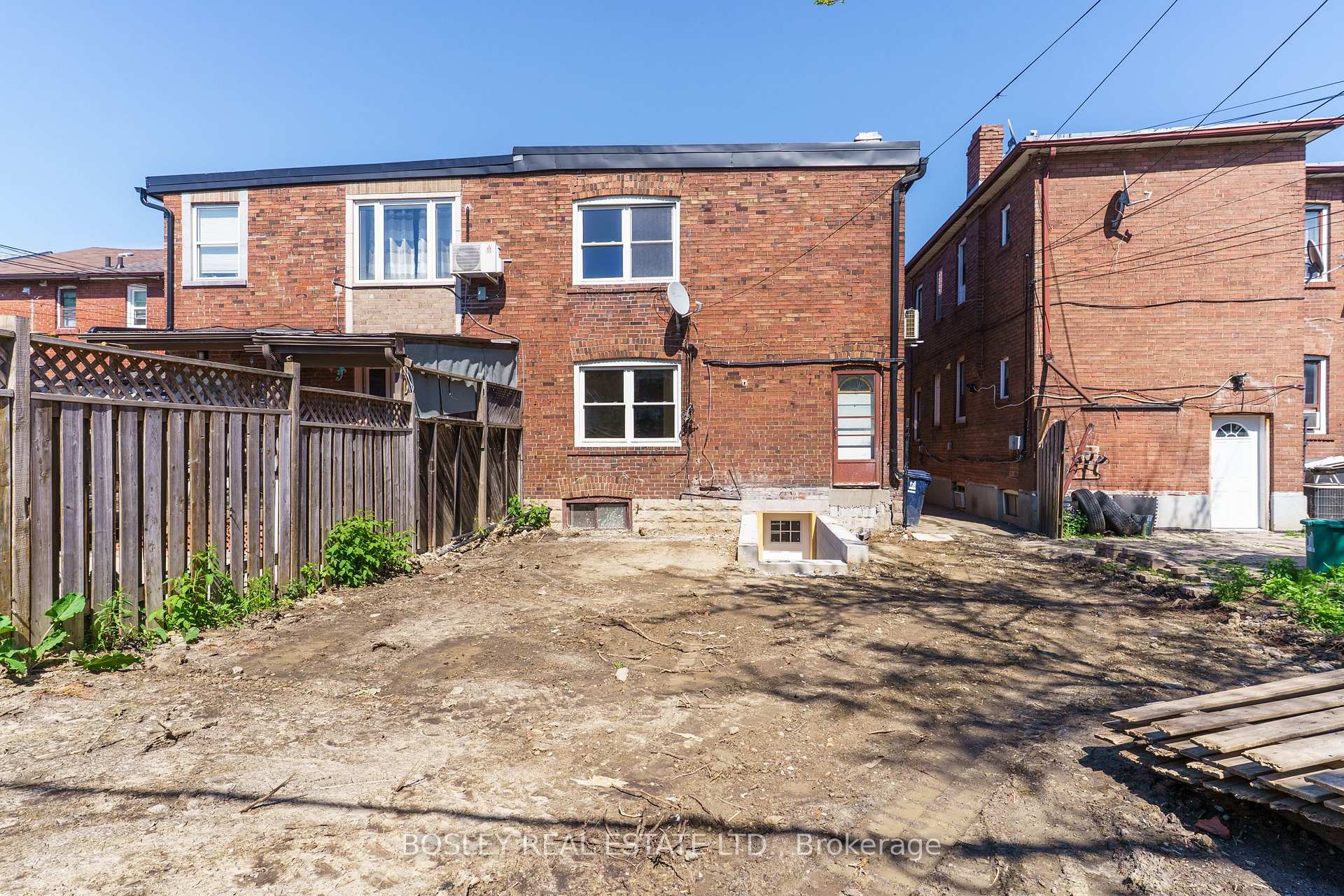 Photo 75 of Unit 1, 210 Westmount Avenue, Toronto, Oakwood Village — HOMEH