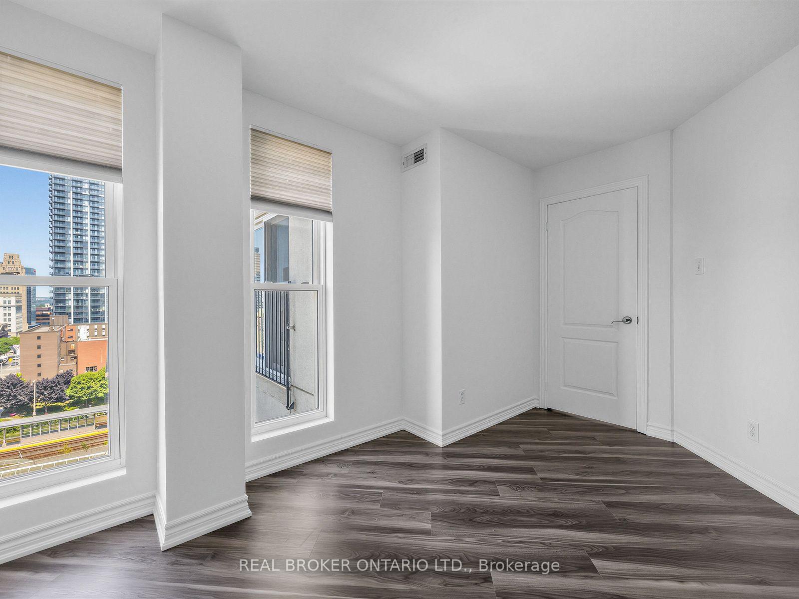 Photo 17 of Unit 1011, 135 James Street S, Hamilton, Corktown — HOMEH