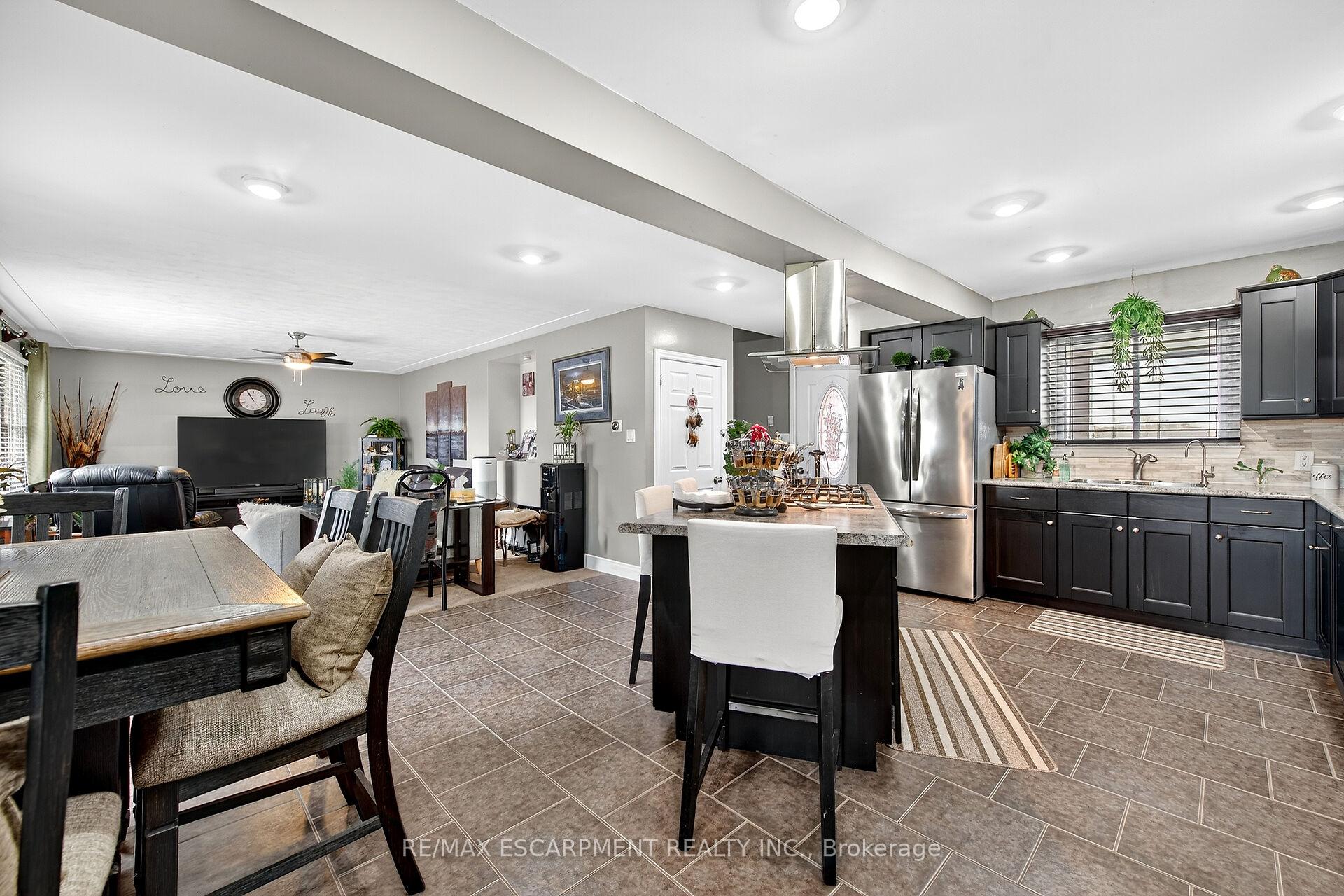 Photo 16 of 1597 Trinity Church Road, Hamilton, Rural Glanbrook — HOMEH