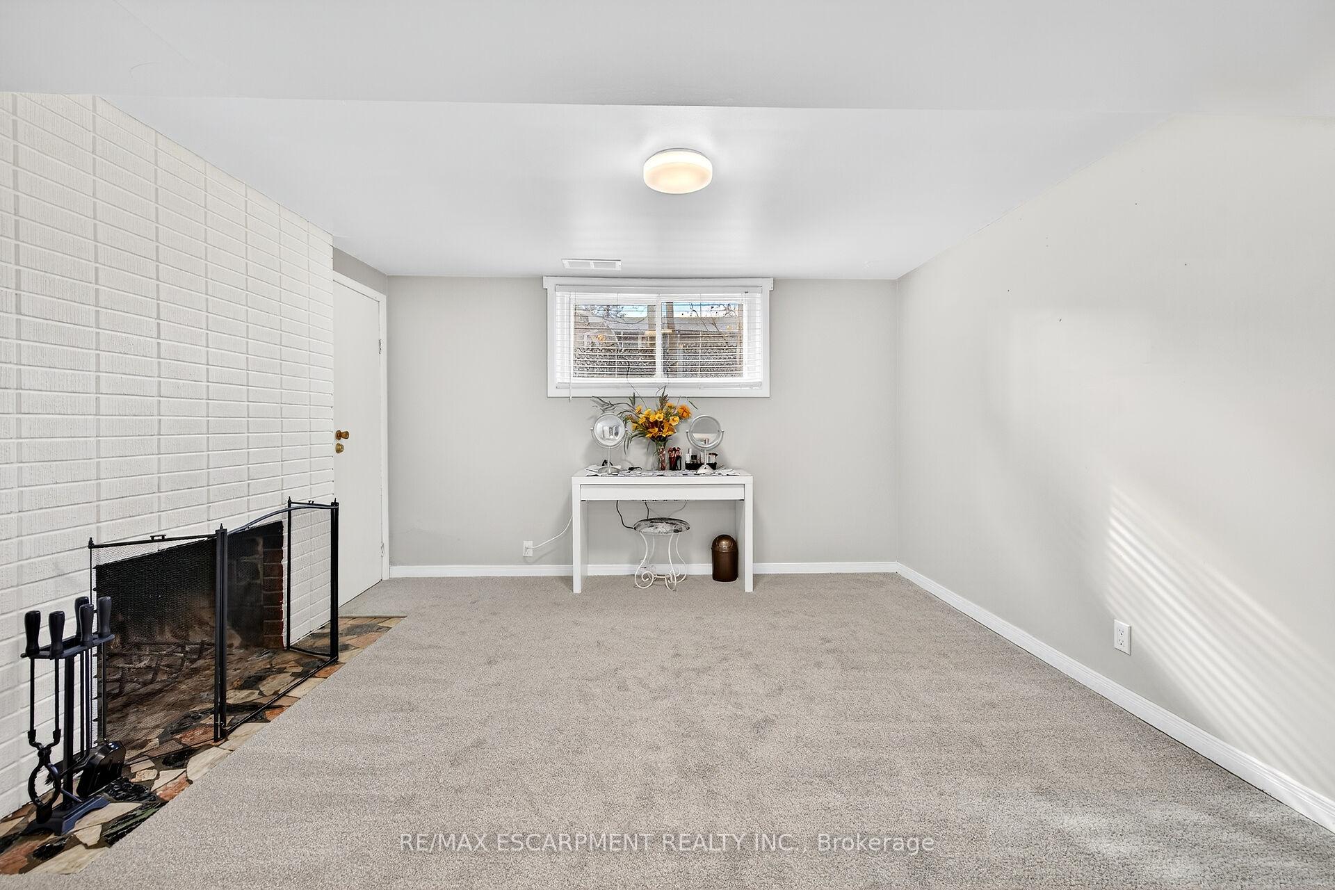 Photo 31 of 1597 Trinity Church Road, Hamilton, Rural Glanbrook — HOMEH