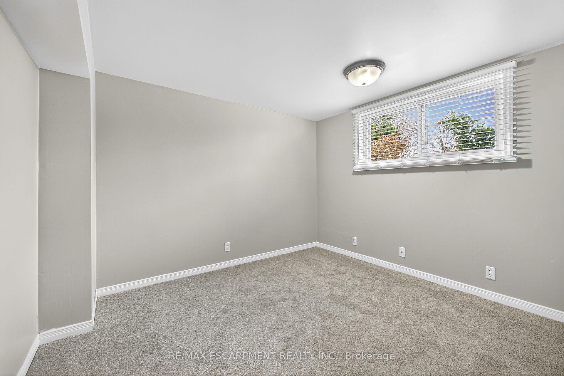 Photo 32 of 1597 Trinity Church Road, Hamilton, Rural Glanbrook — HOMEH