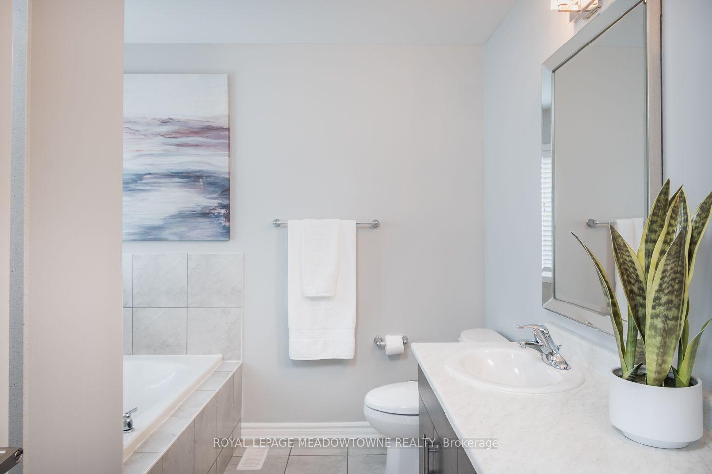 Photo 26 of 1185 Biason Circle, Milton, Willmott — HOMEH