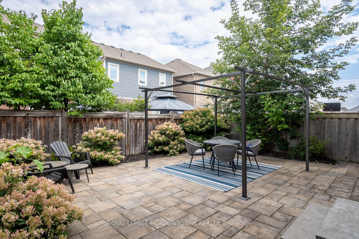 Photo 39 of 1185 Biason Circle, Milton, Willmott — HOMEH