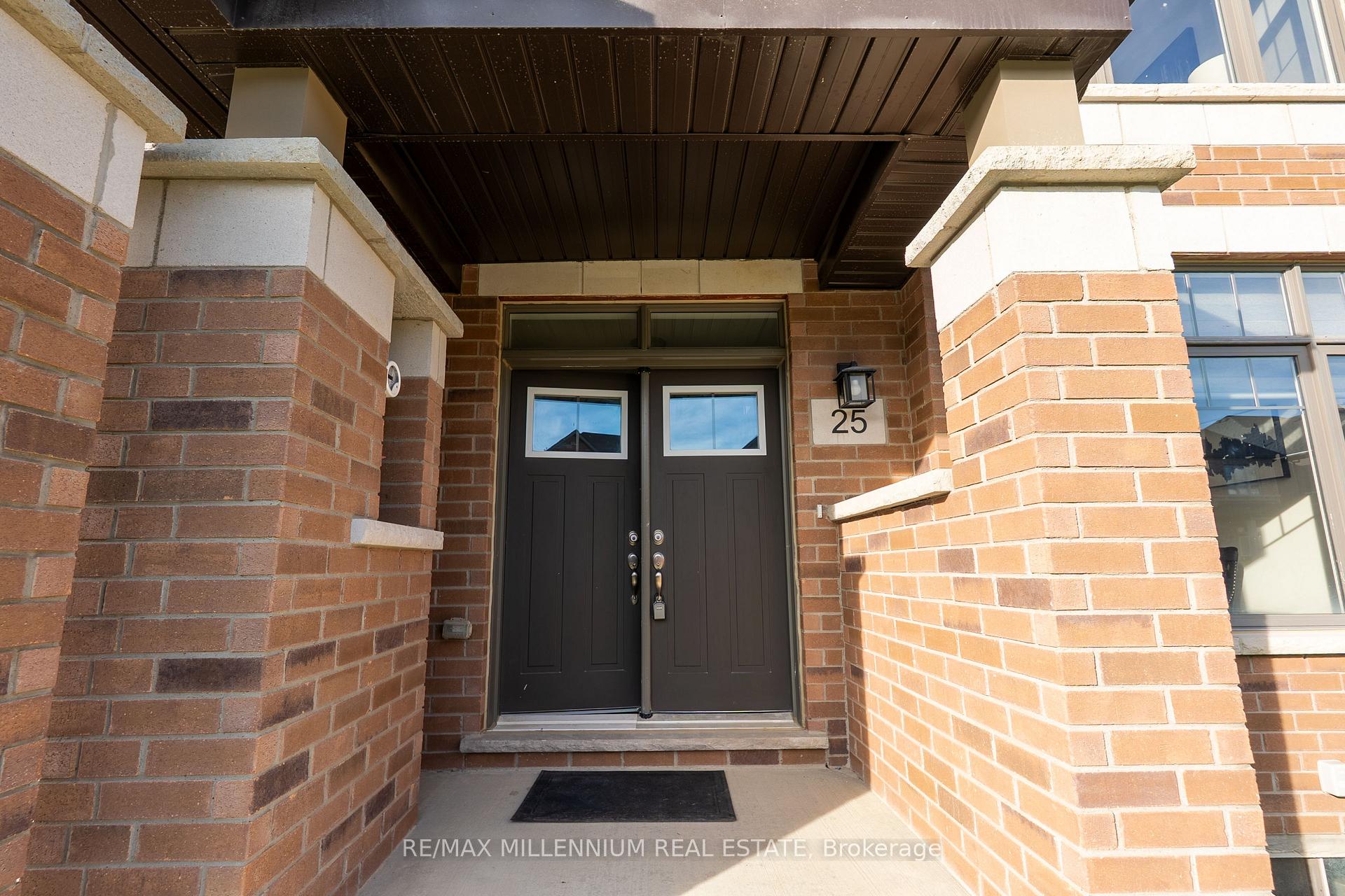 Photo 2 of 25 Lipscott Drive, Caledon, Rural Caledon — HOMEH