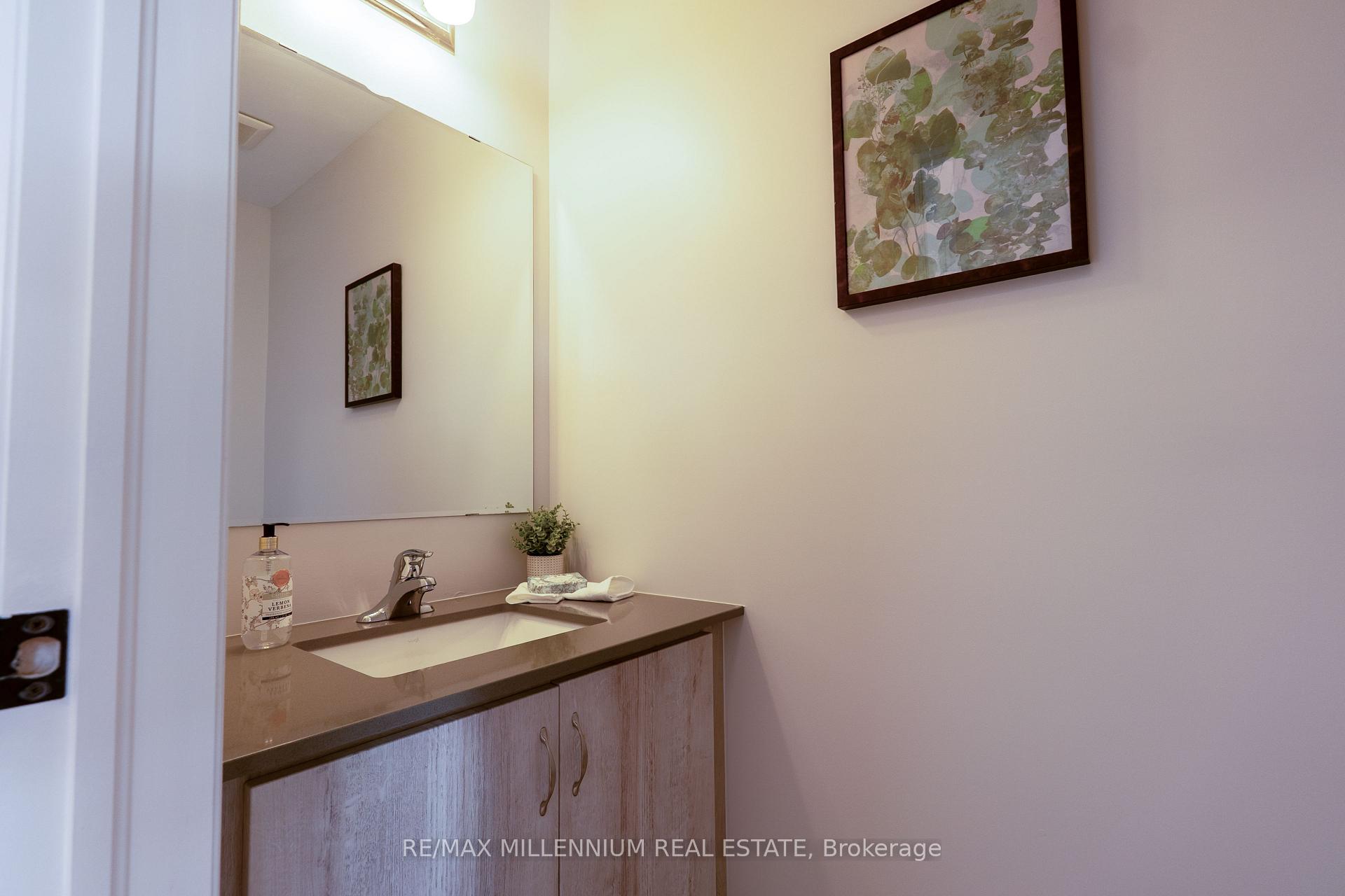 Photo 15 of 25 Lipscott Drive, Caledon, Rural Caledon — HOMEH
