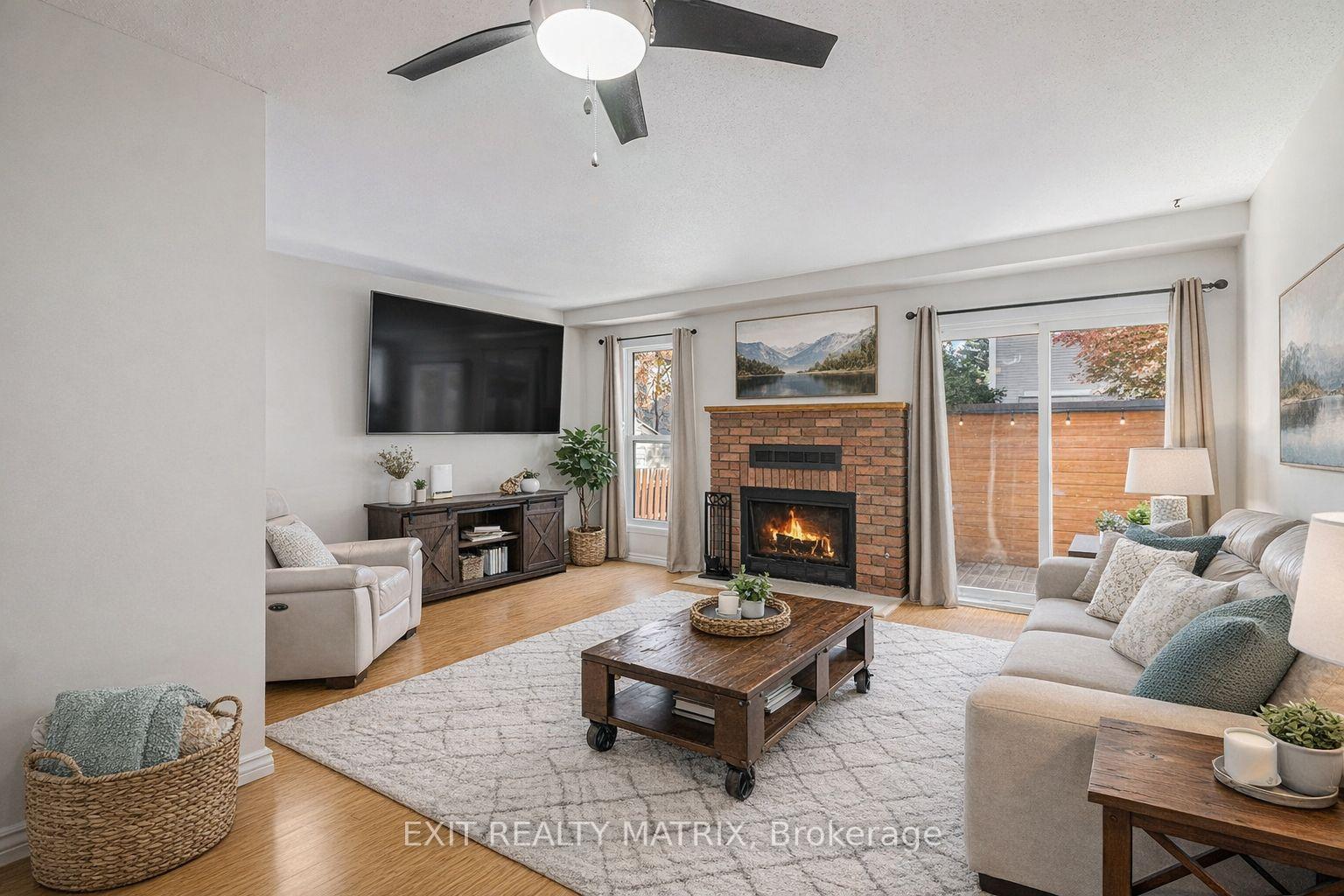 Photo 2 of 1432 Deavy Way, Ottawa, Bilberry Creek/Queenswood Heights — HOMEH