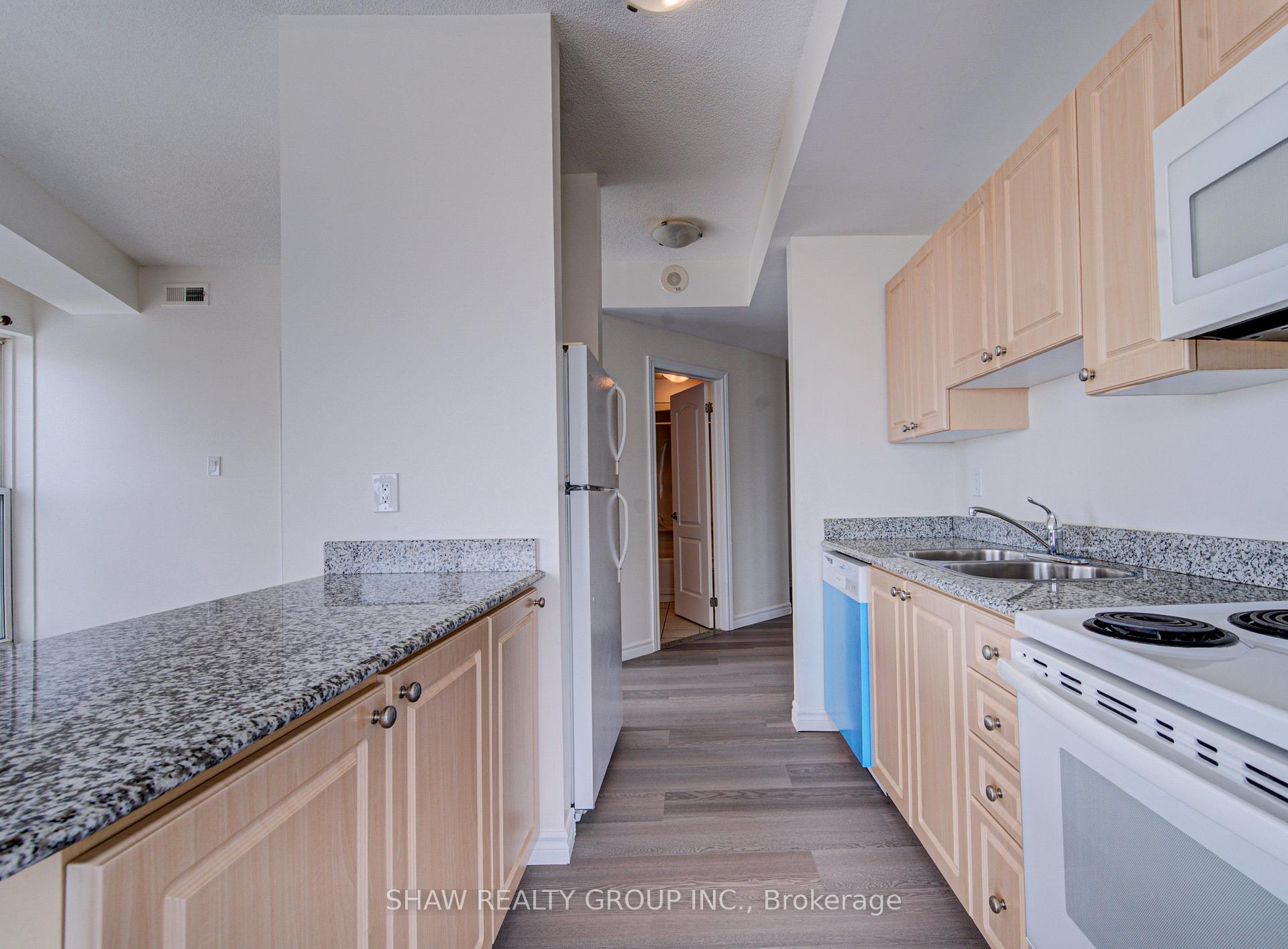 Photo 9 of Unit 1402, 135 James Street S, Hamilton, Corktown — HOMEH