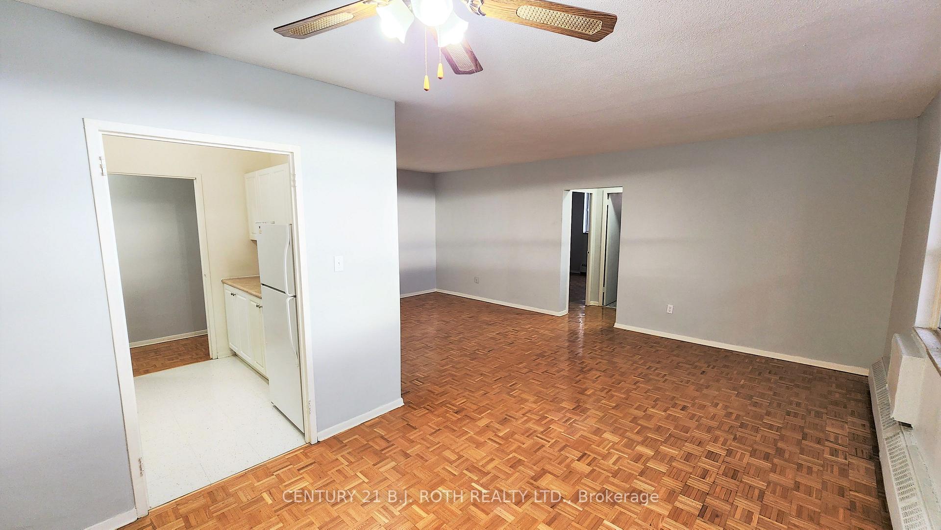 Photo 3 of Unit 808, 37 Peel Street, Barrie, Codrington — HOMEH