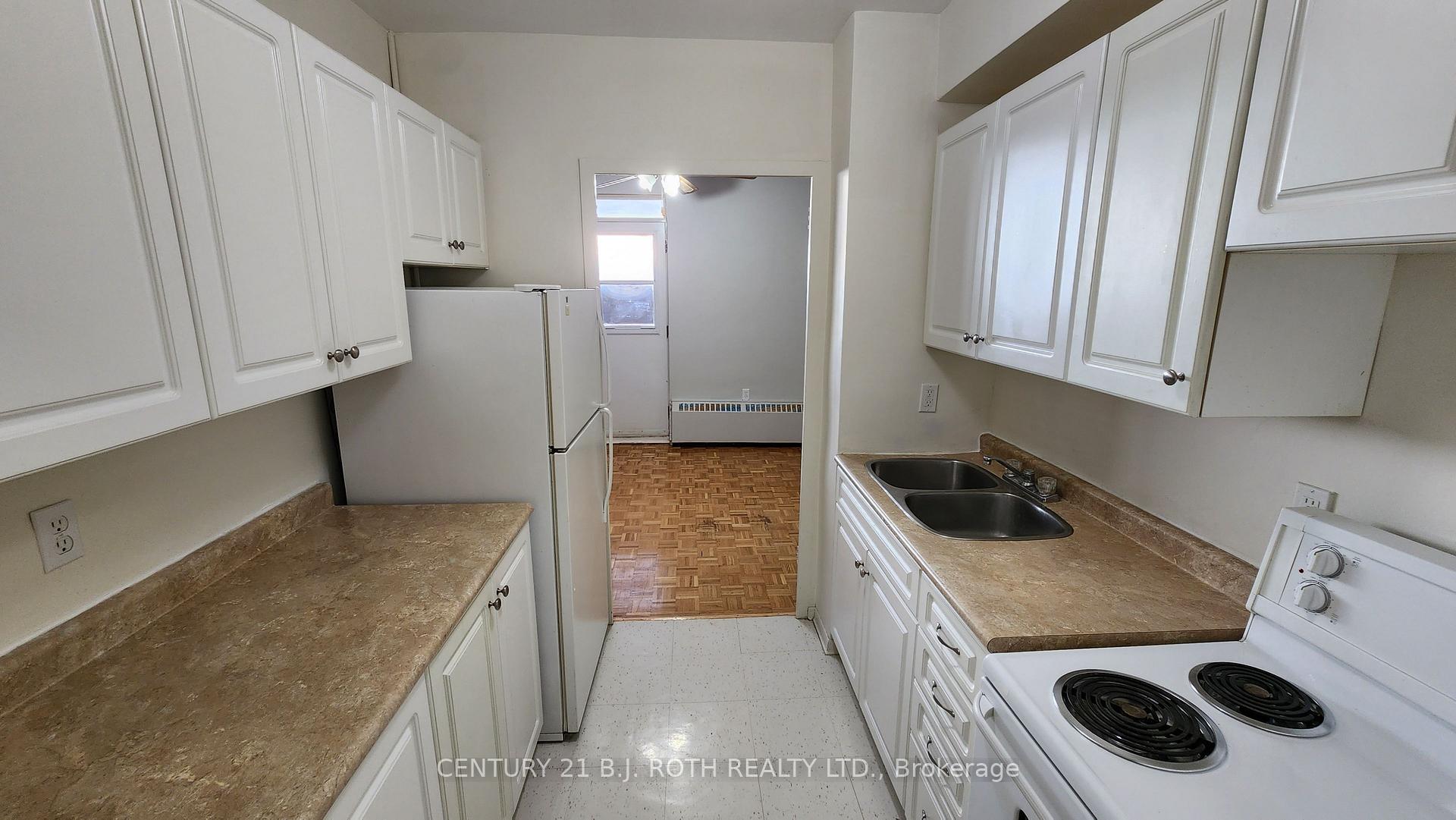 Photo 13 of Unit 808, 37 Peel Street, Barrie, Codrington — HOMEH