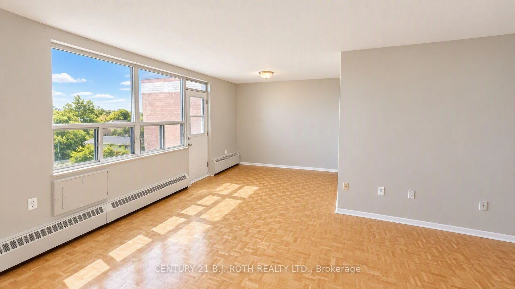 Photo 20 of Unit 808, 37 Peel Street, Barrie, Codrington — HOMEH