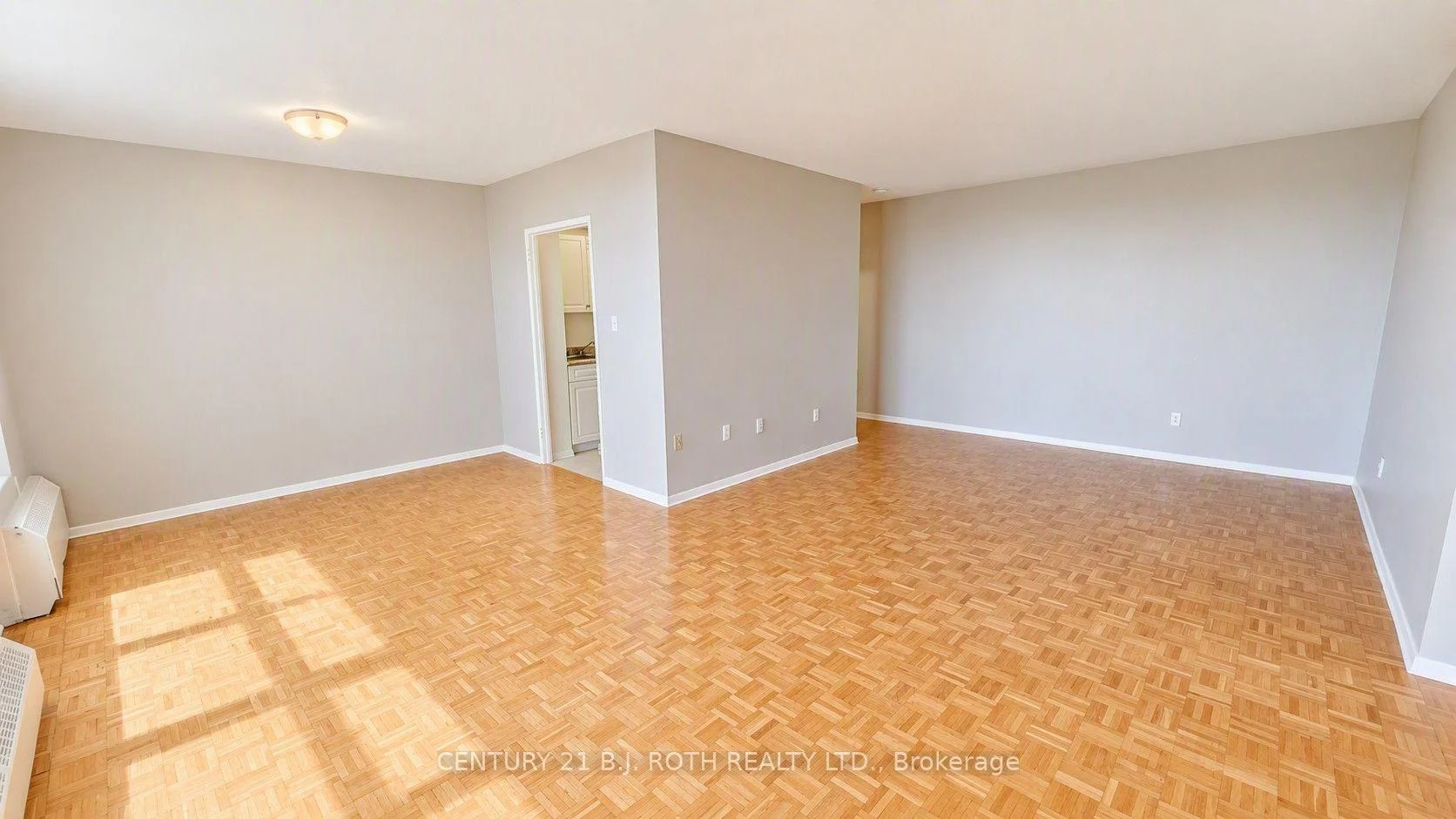 Photo 24 of Unit 808, 37 Peel Street, Barrie, Codrington — HOMEH