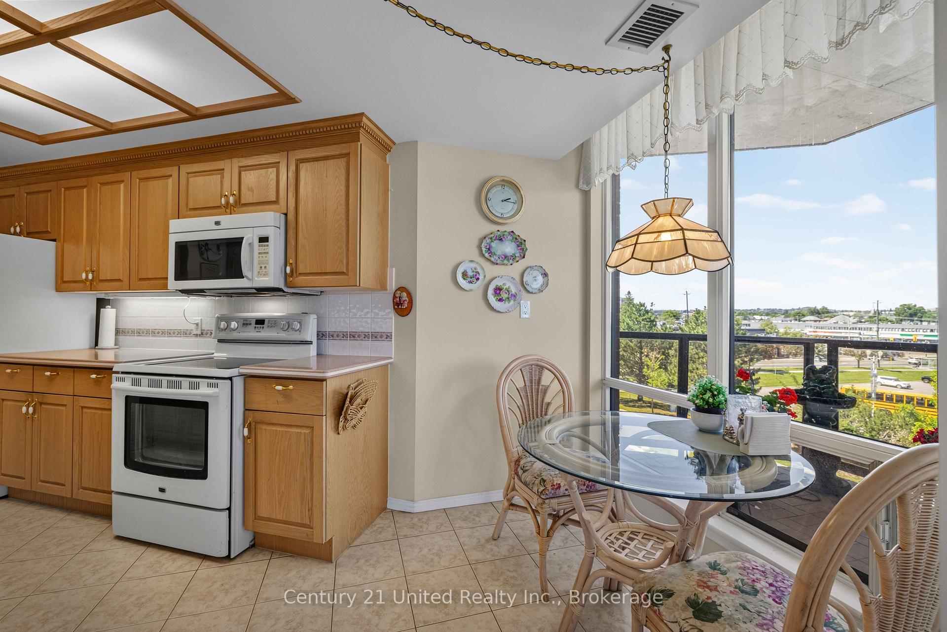 Photo 12 of Unit 304, 2 George Street N, Peterborough, Town Ward 3 — HOMEH