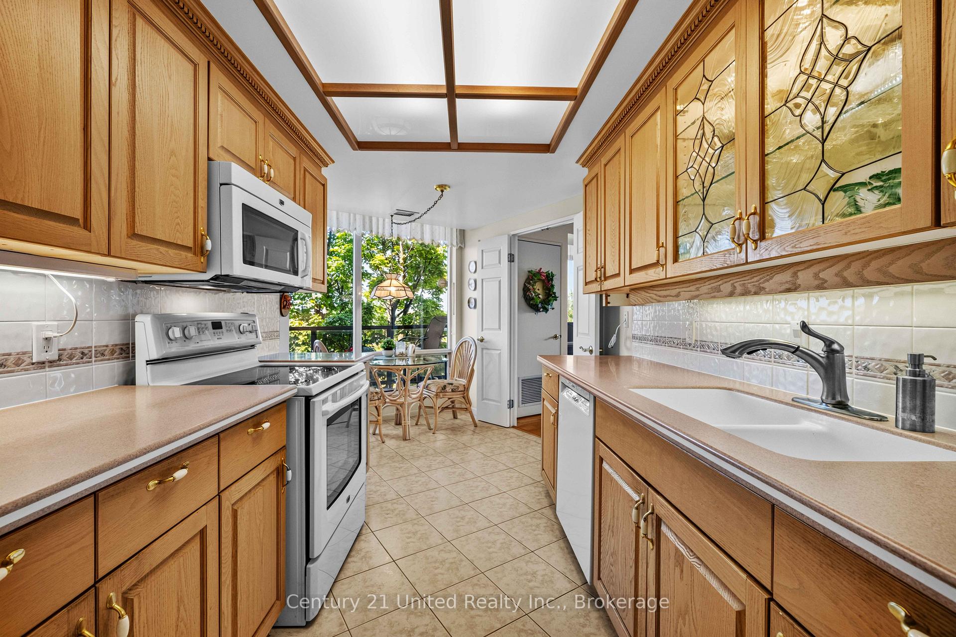 Photo 15 of Unit 304, 2 George Street N, Peterborough, Town Ward 3 — HOMEH