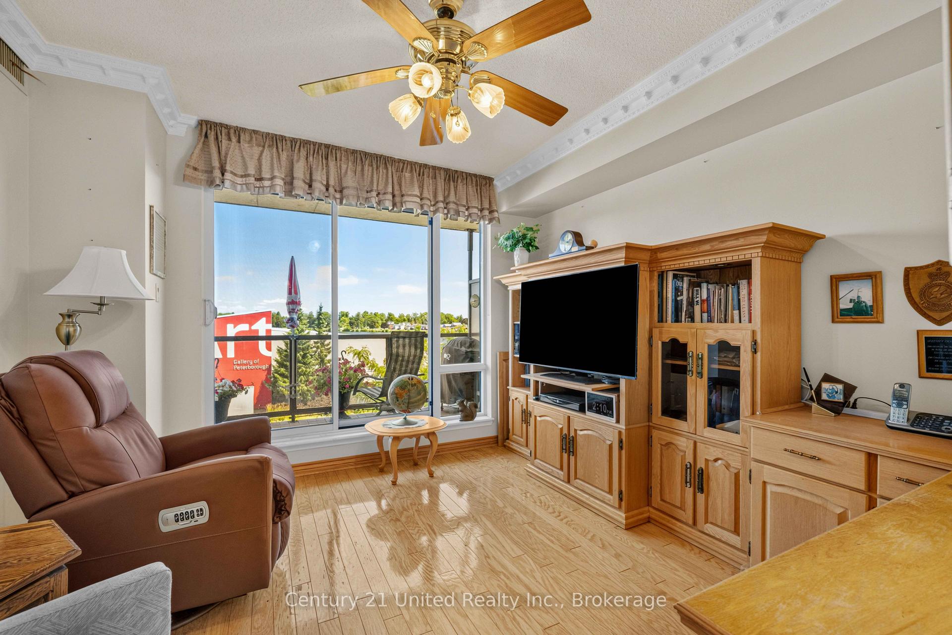 Photo 21 of Unit 304, 2 George Street N, Peterborough, Town Ward 3 — HOMEH