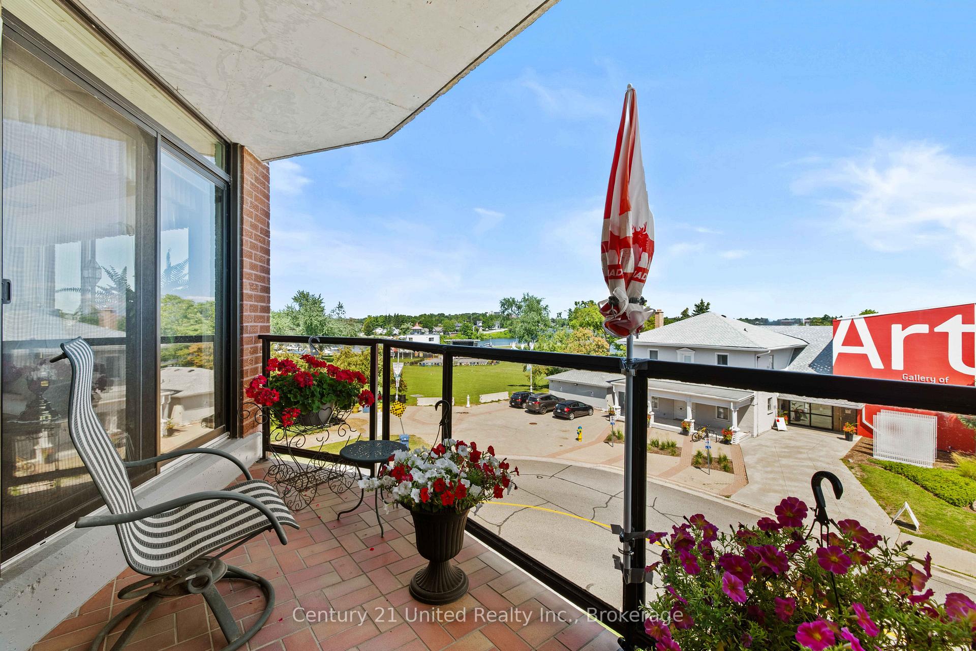 Photo 23 of Unit 304, 2 George Street N, Peterborough, Town Ward 3 — HOMEH